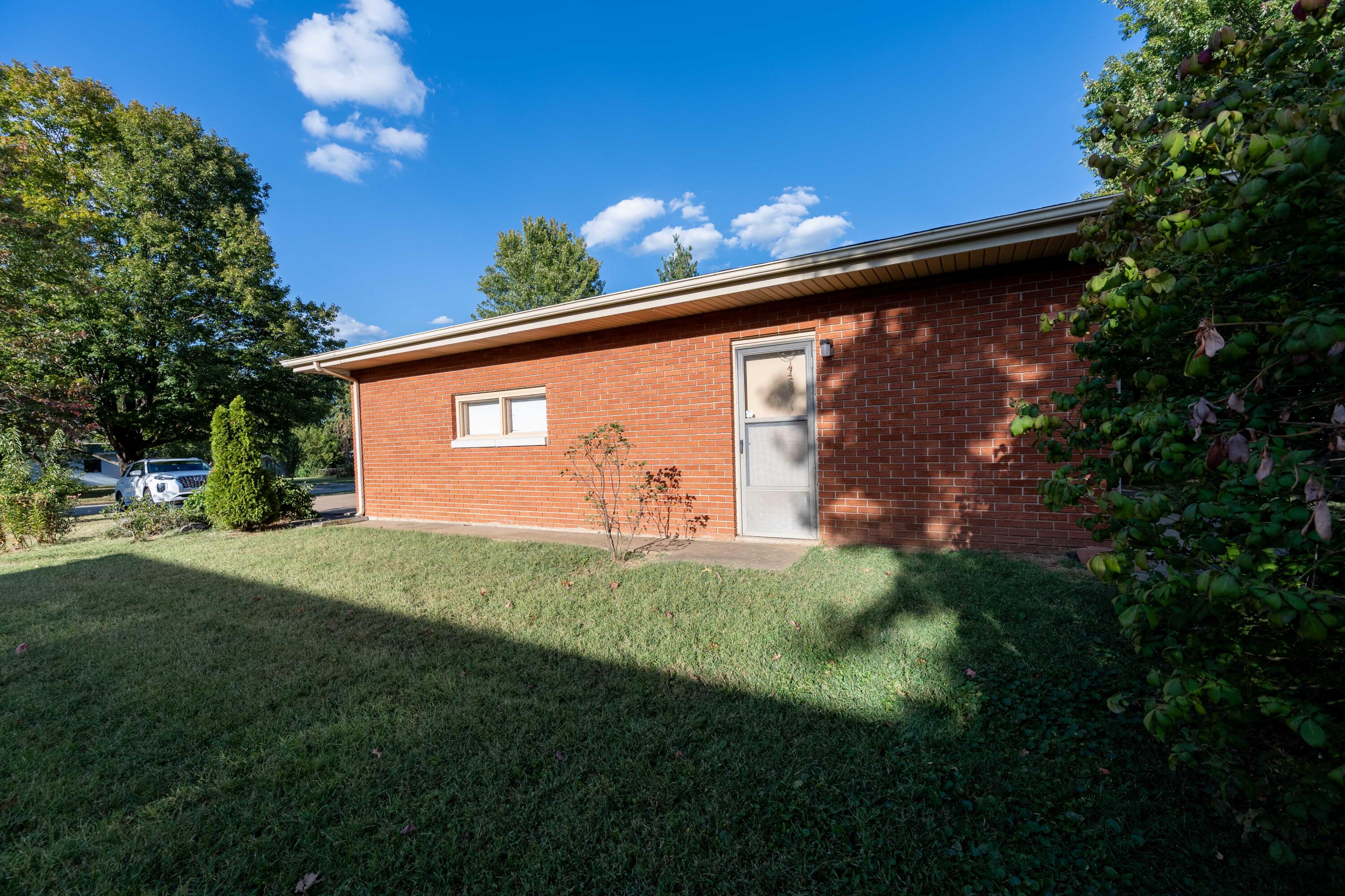 4008 West Grimes Street Property Photo 61