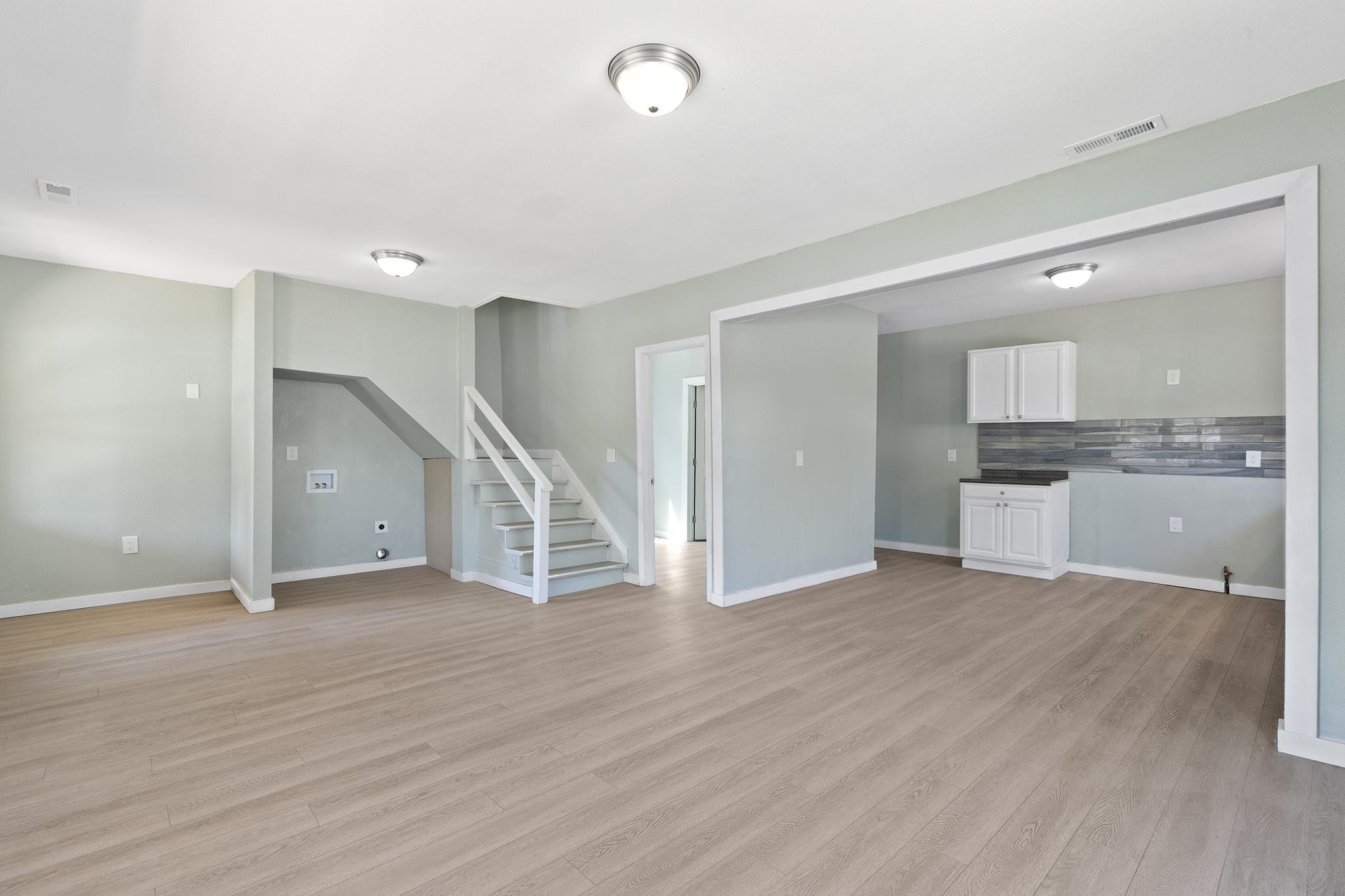1003 South Fulton Street Property Photo 7