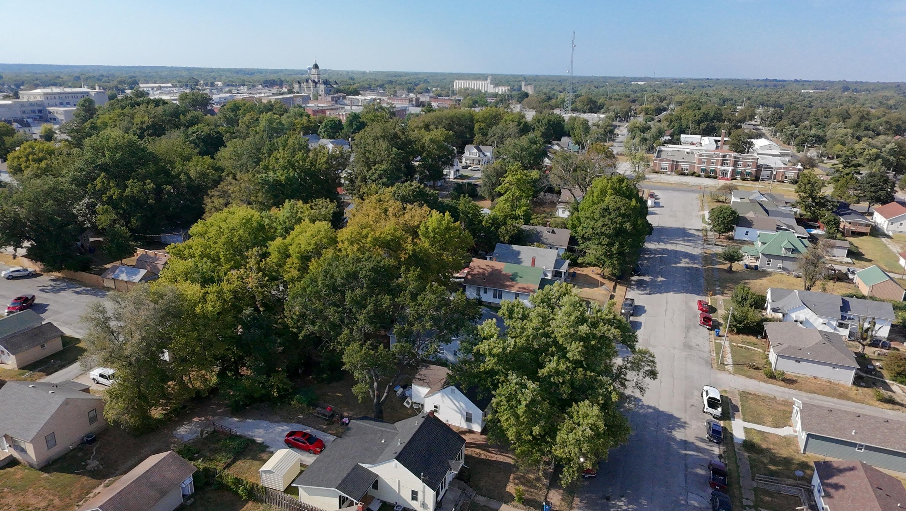 1003 South Fulton Street Property Photo 22