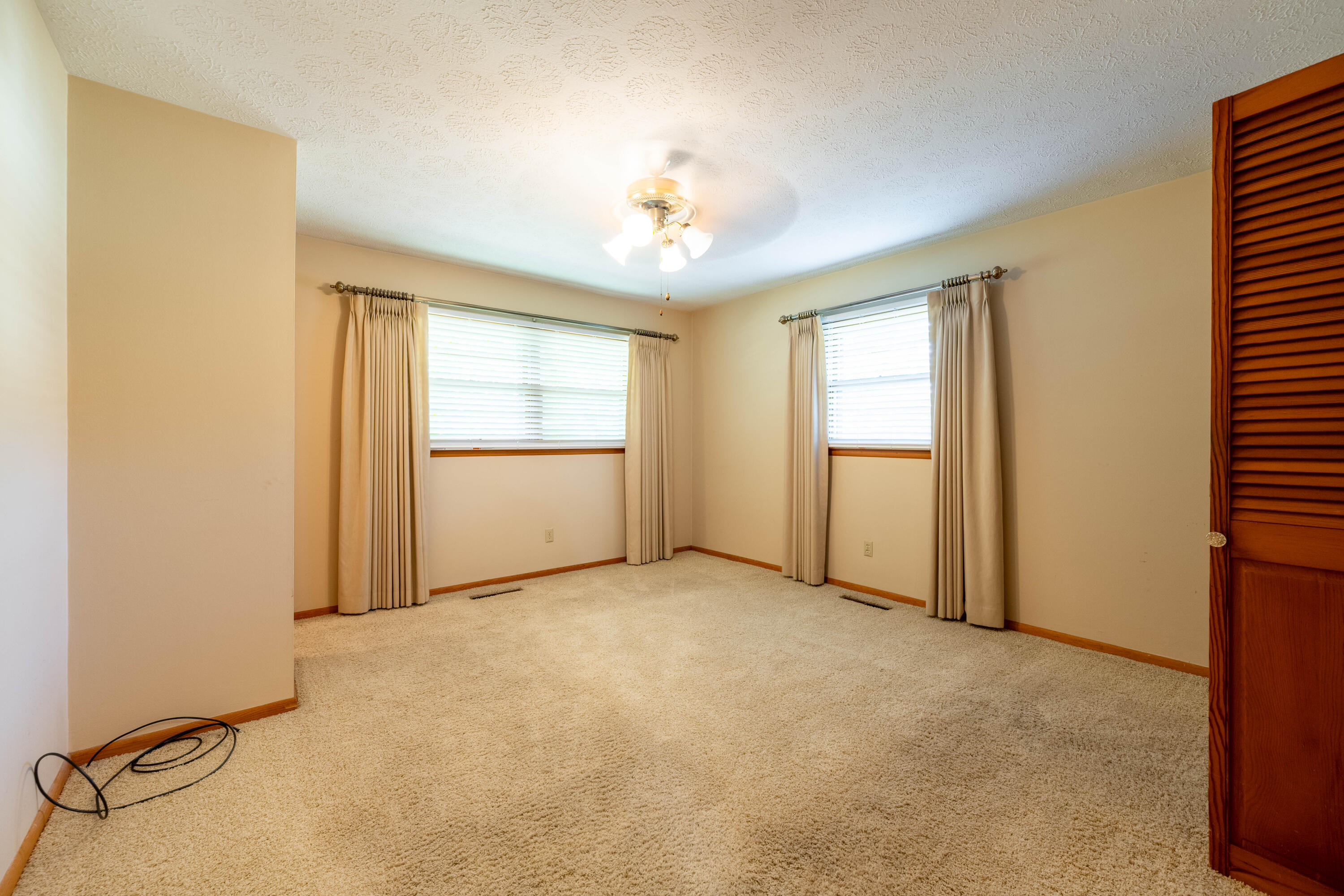 4008 West Grimes Street Property Photo 23
