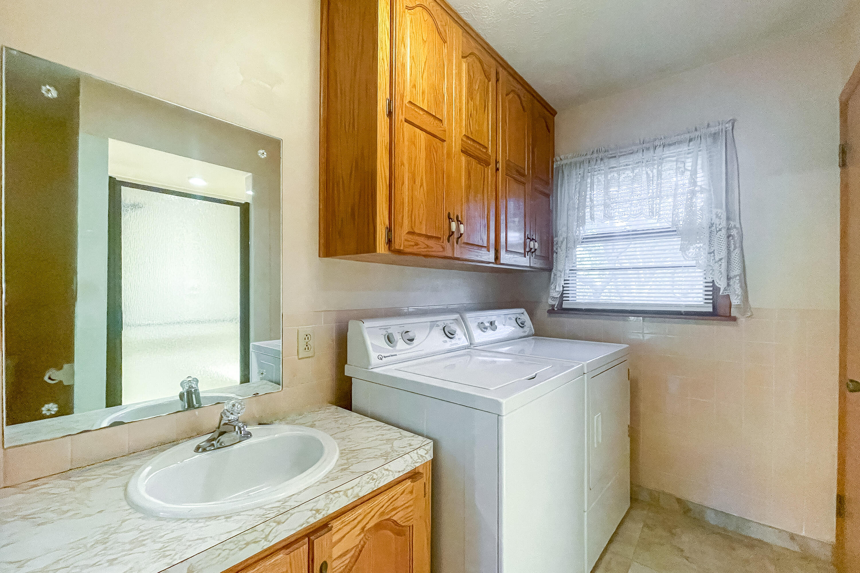 4008 West Grimes Street Property Photo 33