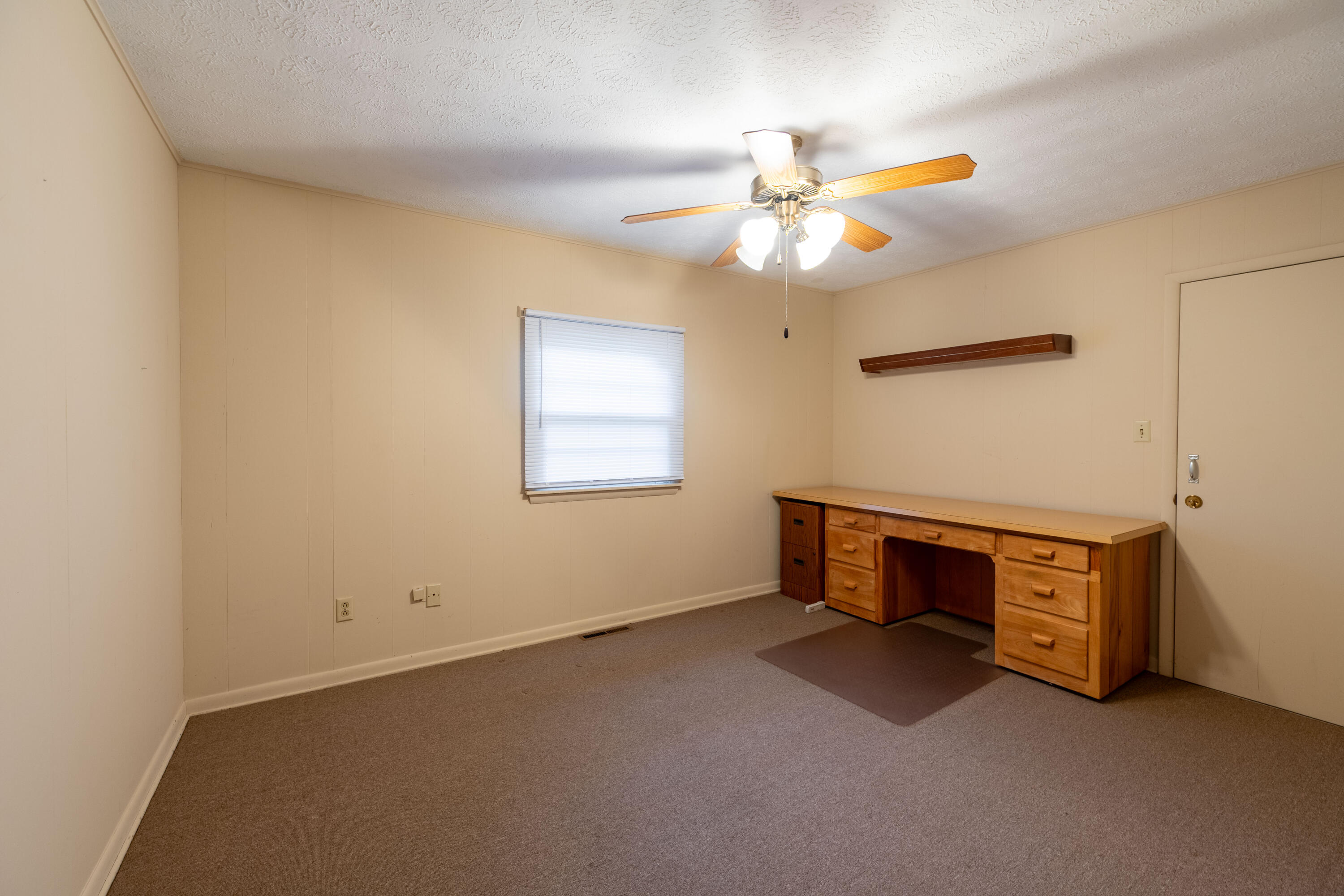 4008 West Grimes Street Property Photo 34