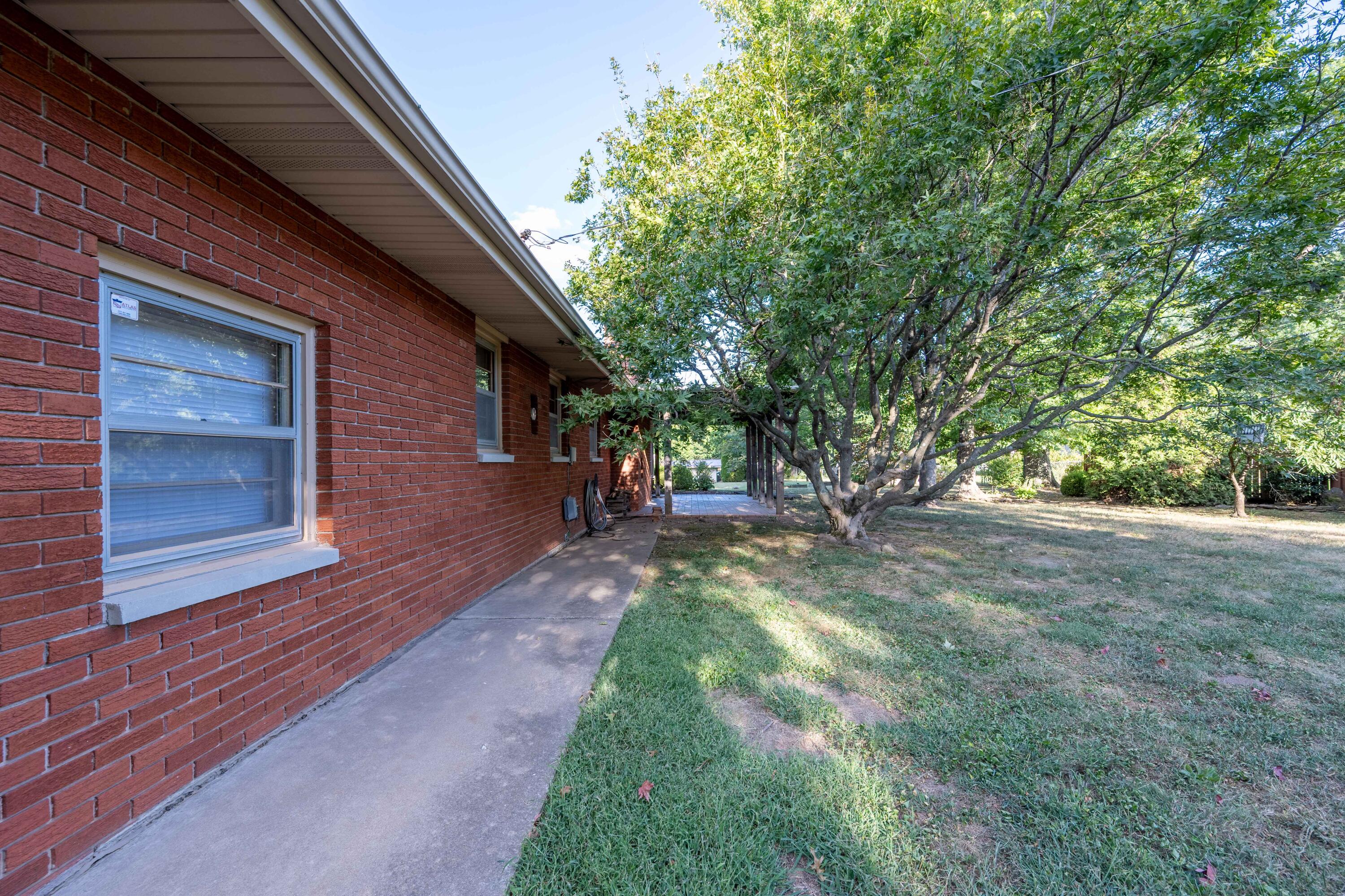 4008 West Grimes Street Property Photo 58