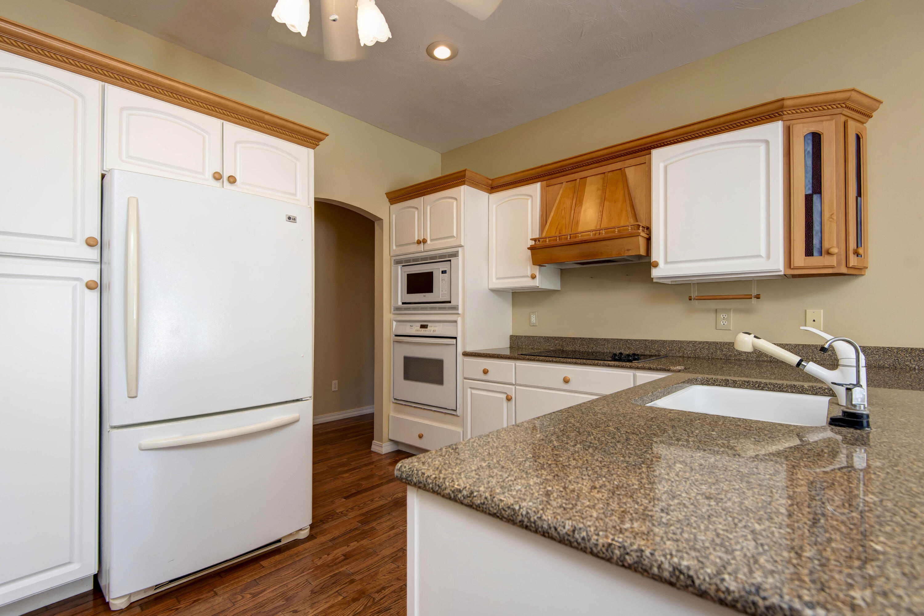 8650 Interlochen Drive Property Photo 10