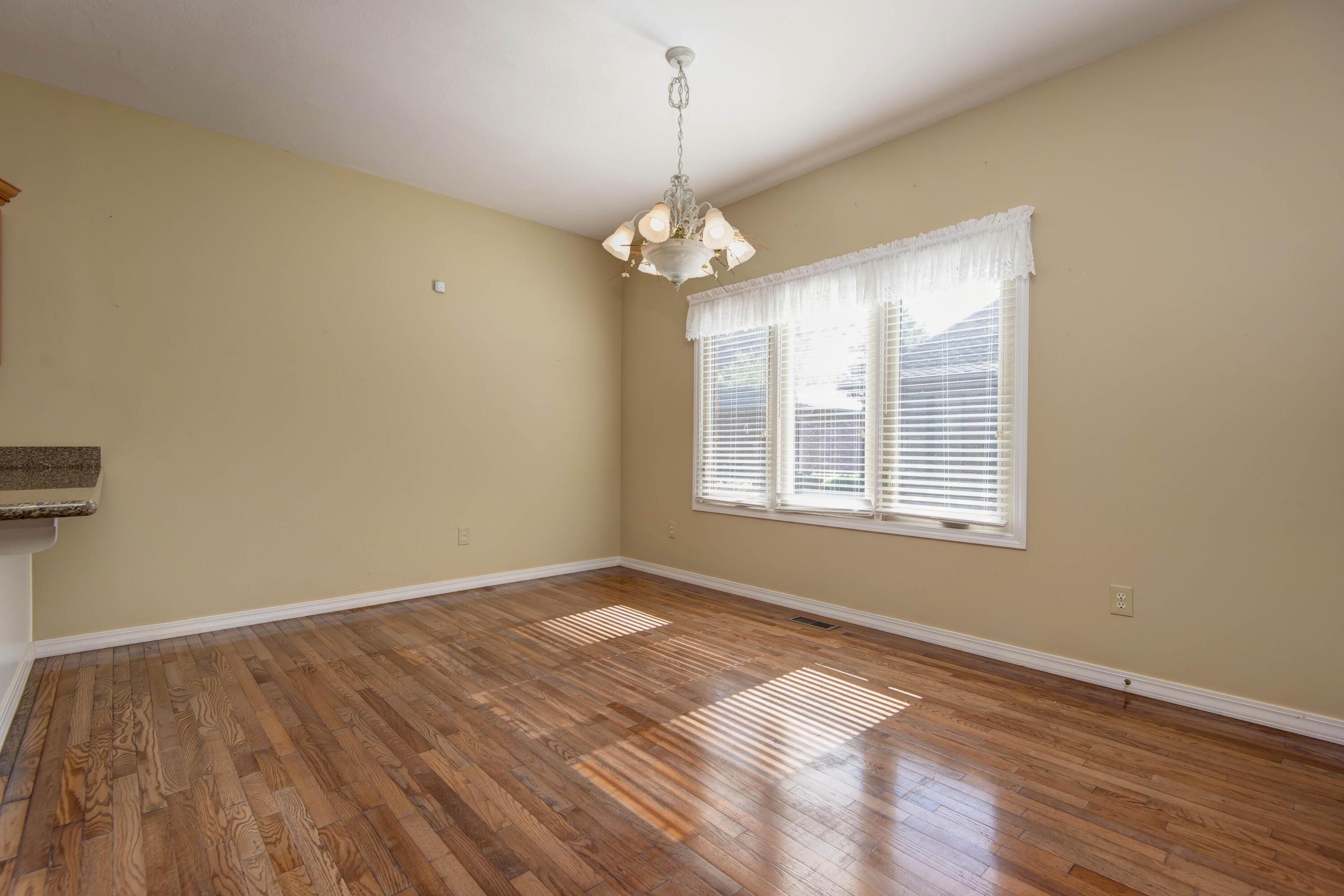 8650 Interlochen Drive Property Photo 16