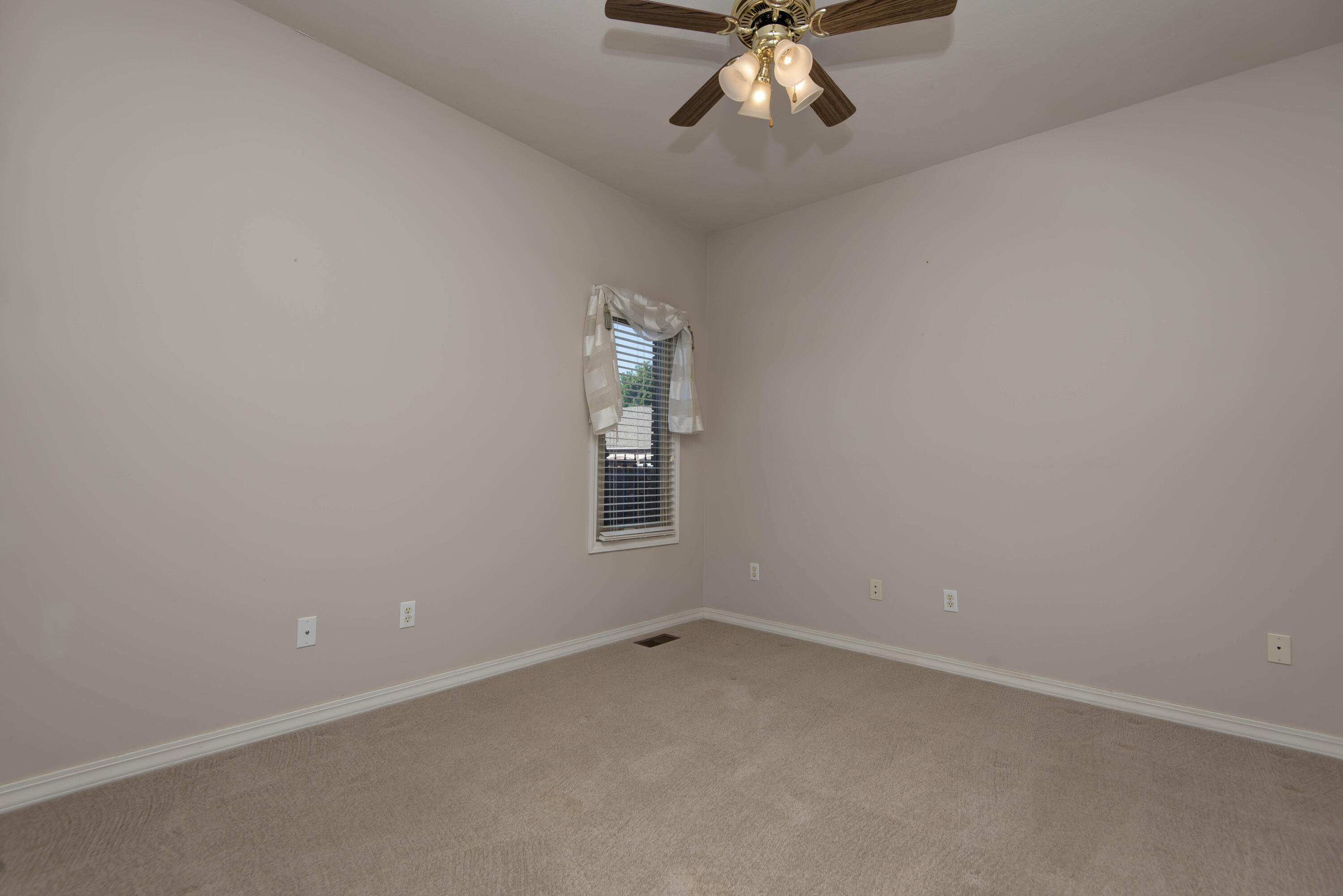 8650 Interlochen Drive Property Photo 26