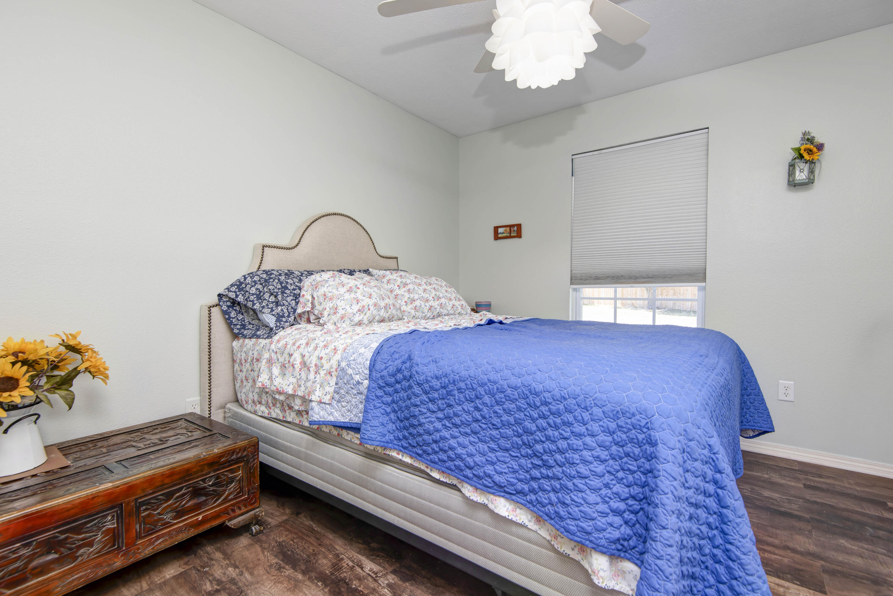 4010 North Mead Drive Property Photo 11