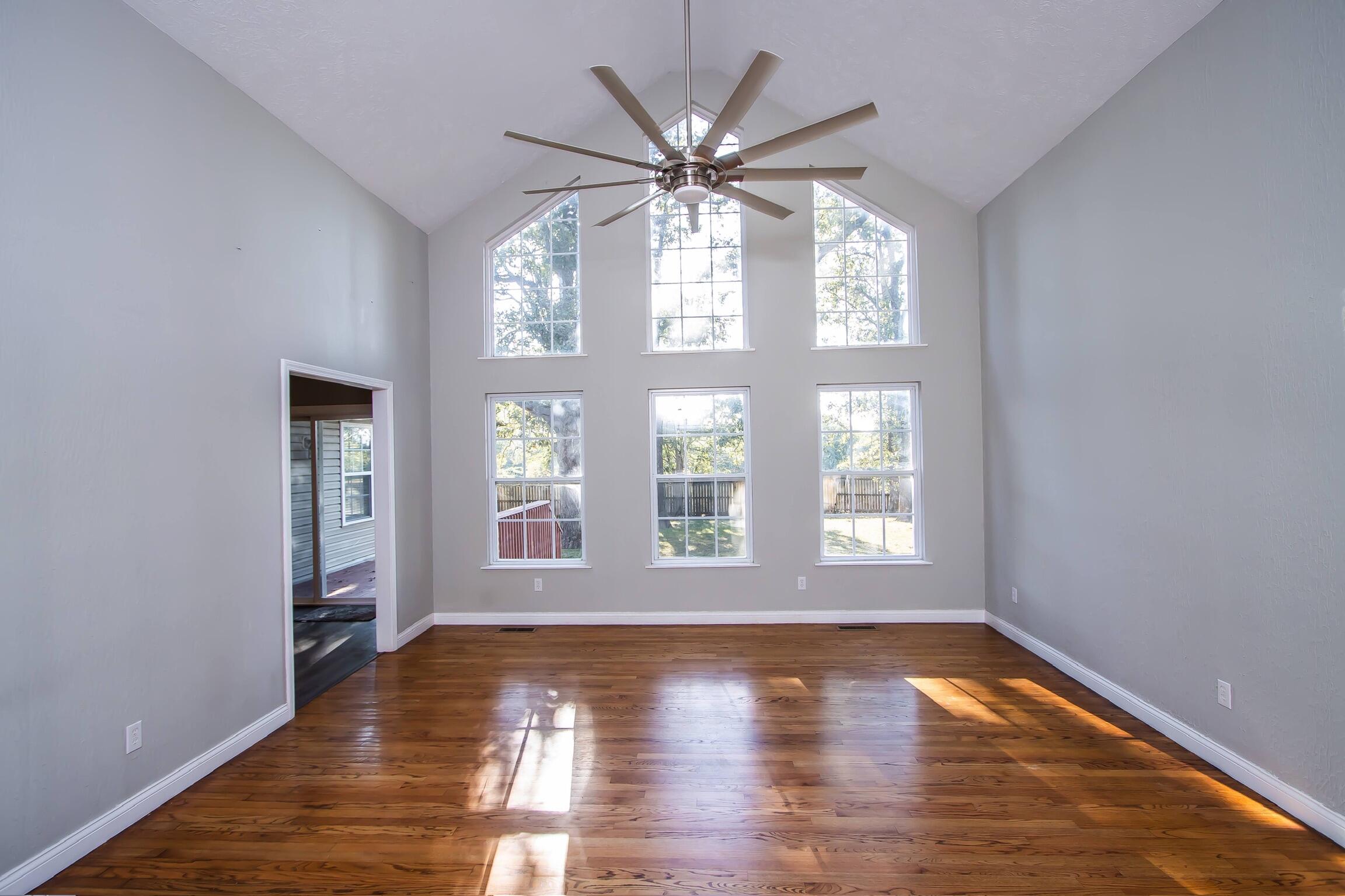 523 South Magen Street Property Photo 12