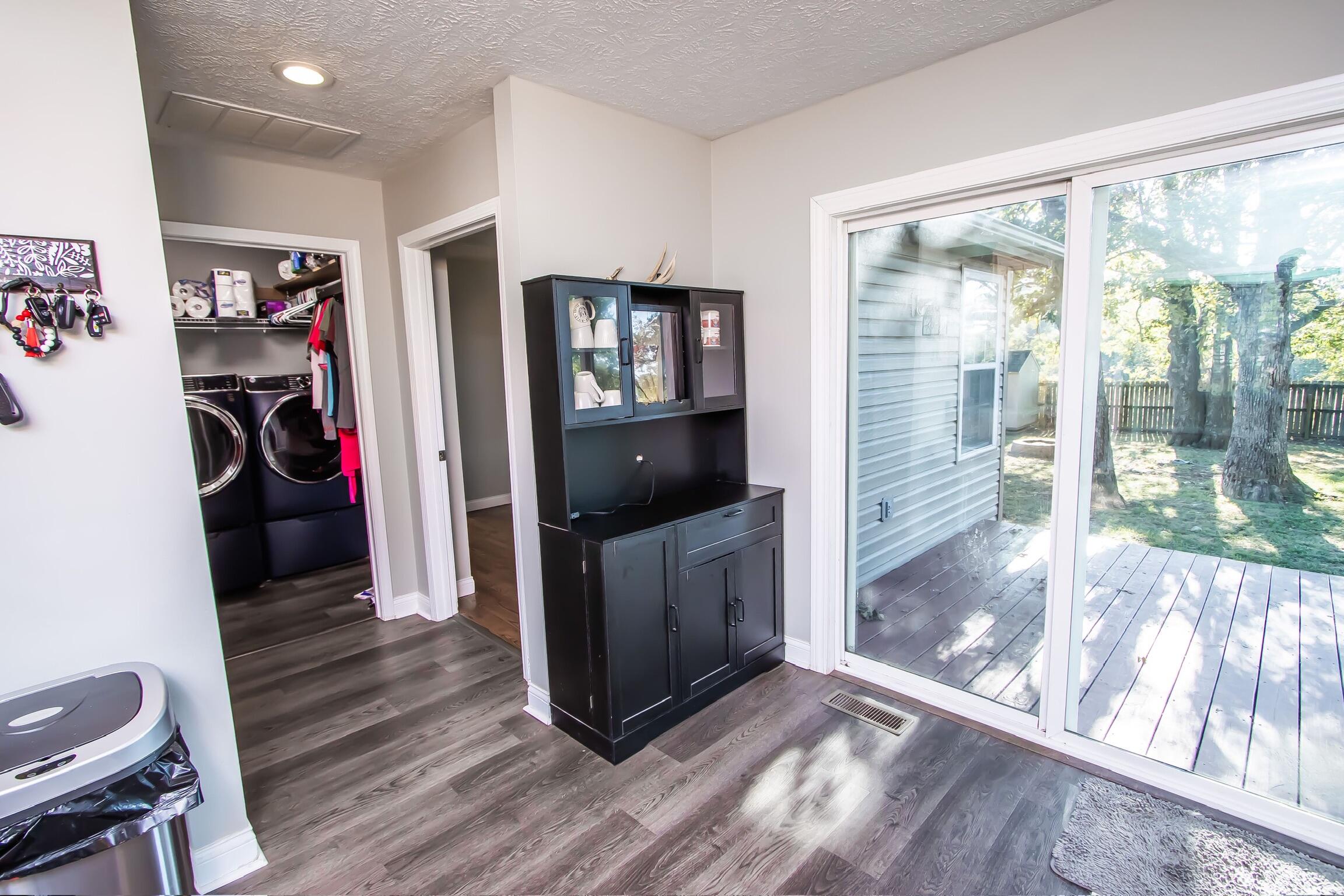 523 South Magen Street Property Photo 17