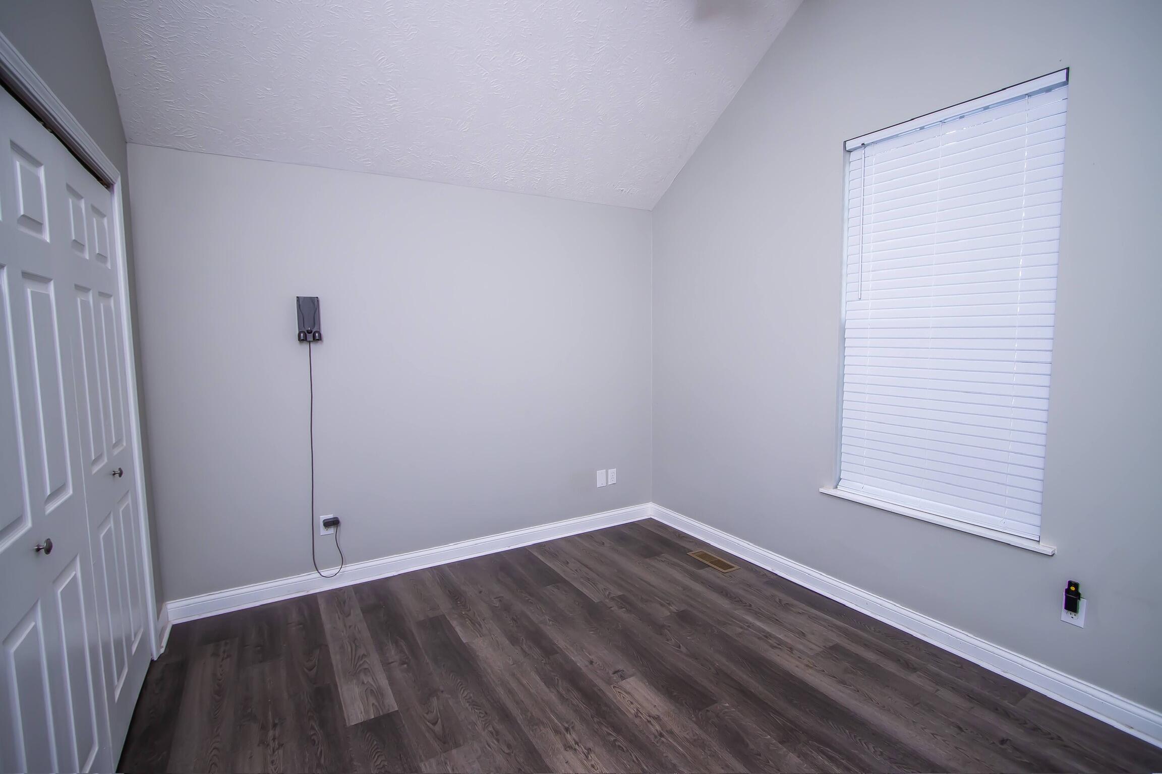 523 South Magen Street Property Photo 33
