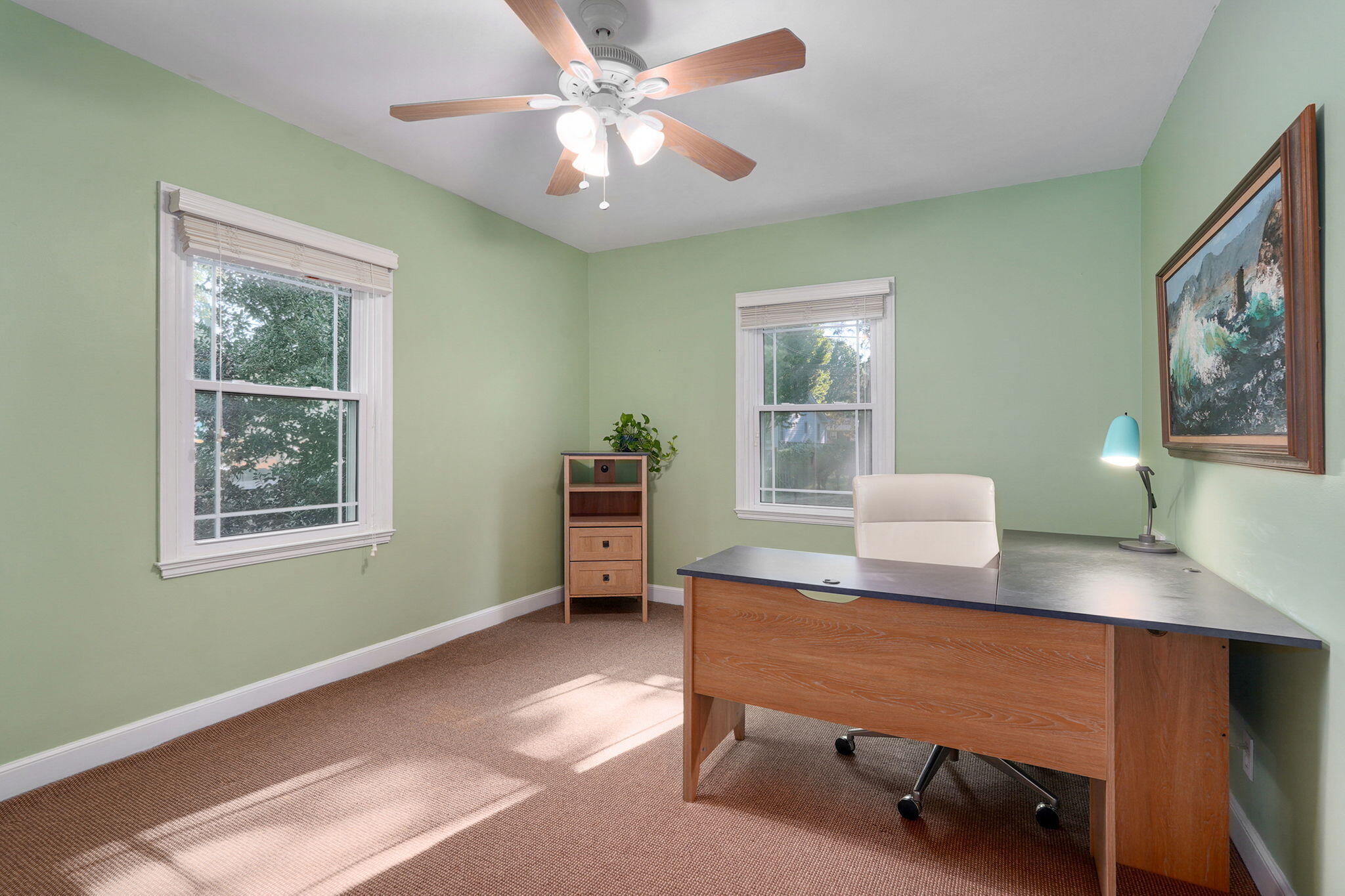 2042 South Holland Avenue Property Photo 18