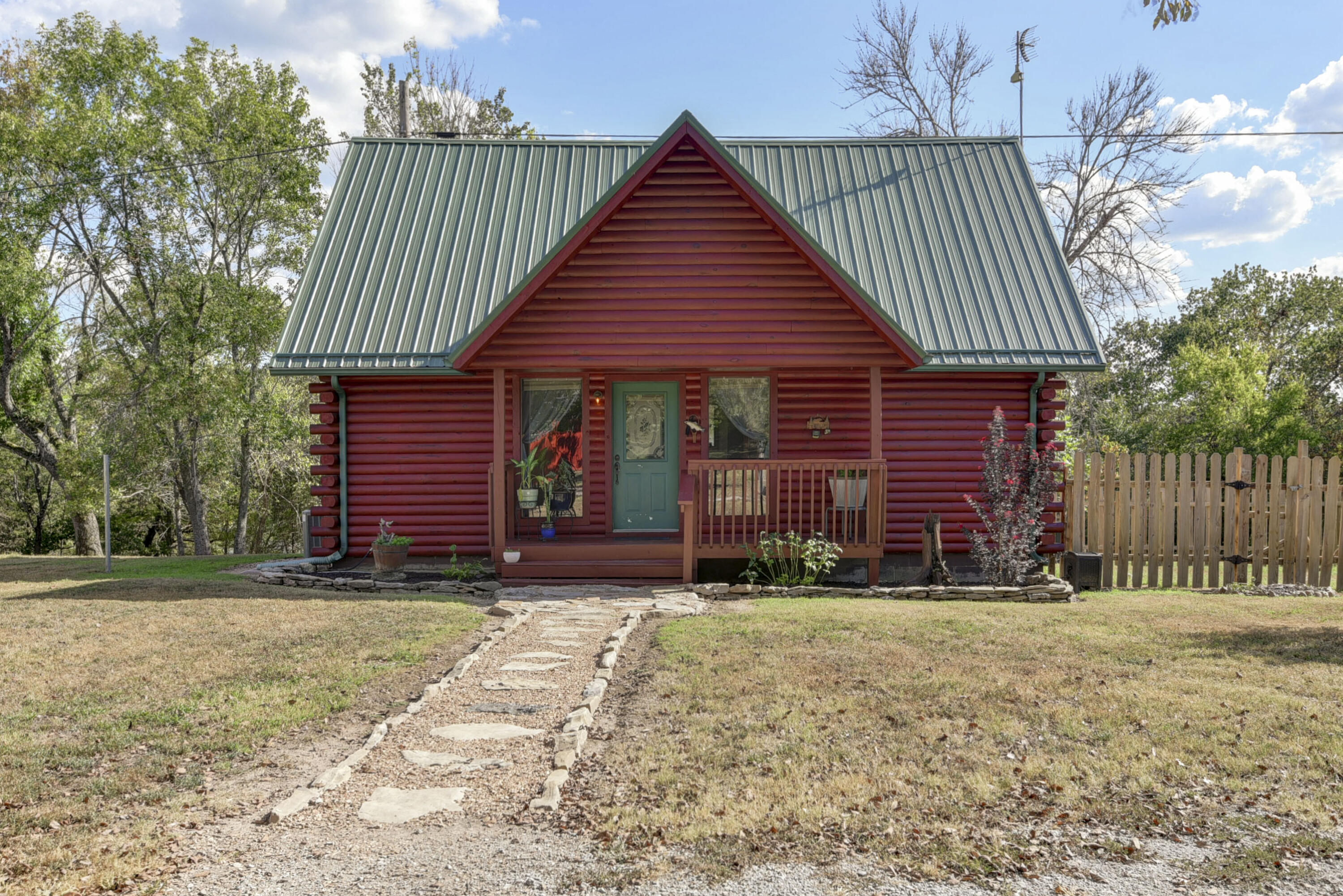 18715 Fr 2285 Property Photo 6