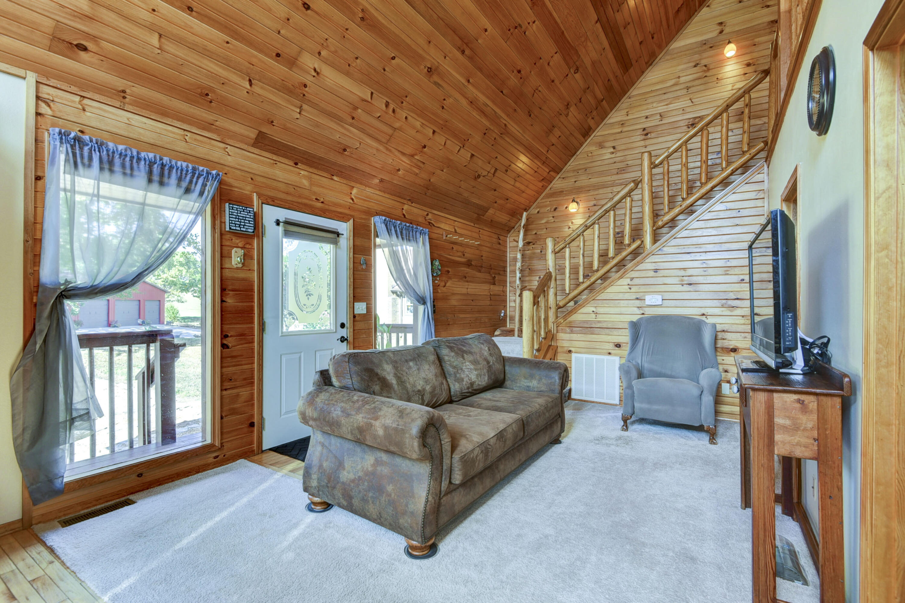 18715 Fr 2285 Property Photo 8