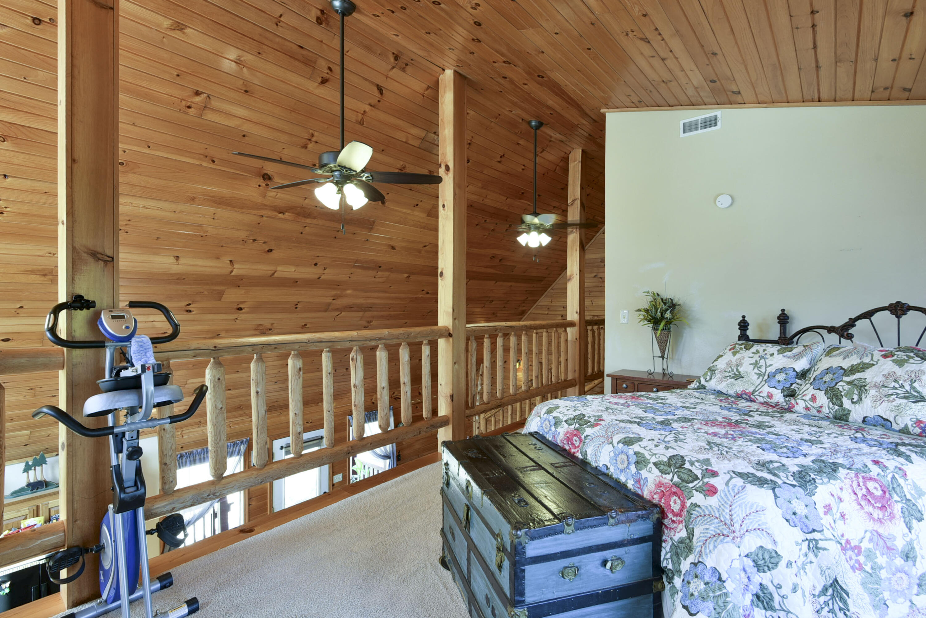 18715 Fr 2285 Property Photo 22
