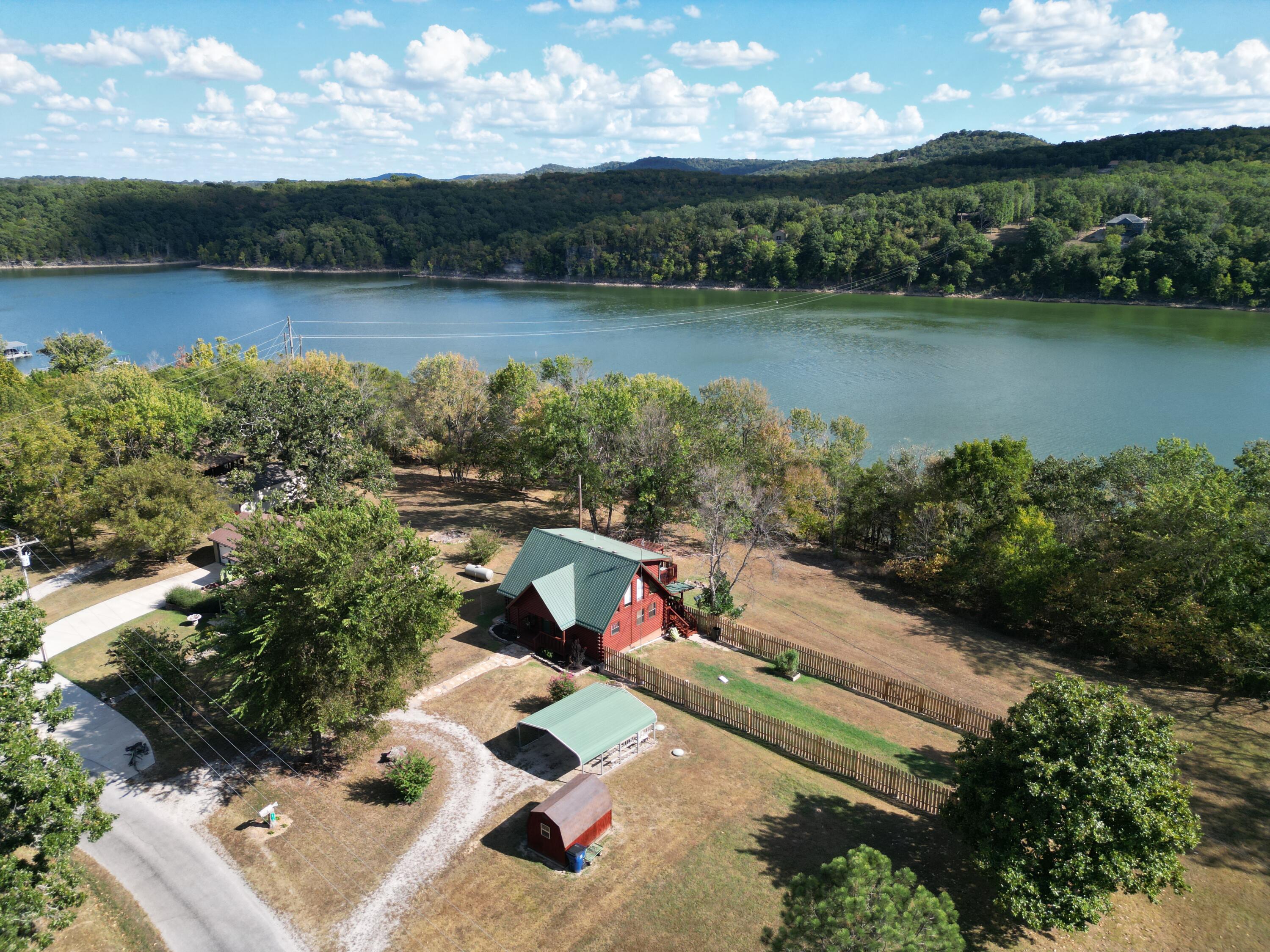18715 Fr 2285 Property Photo 32