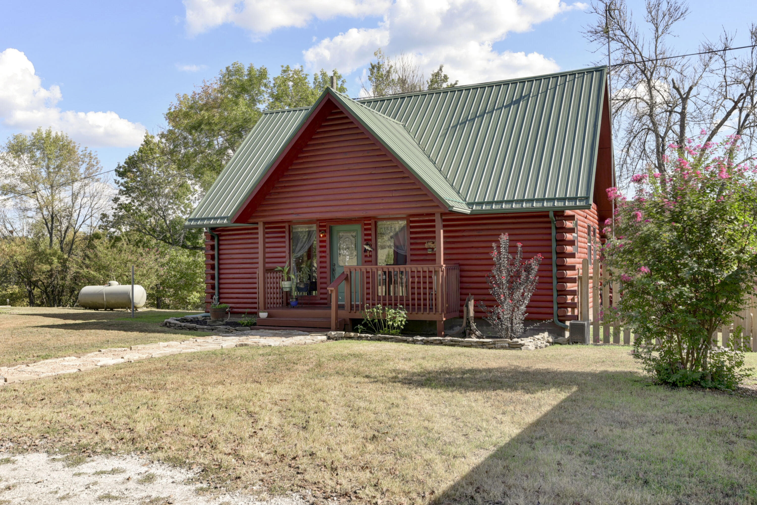 18715 Fr 2285 Property Photo 35