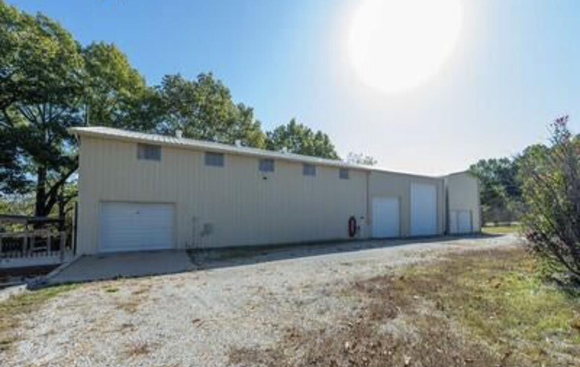 44 Stonemont Road Property Photo 3