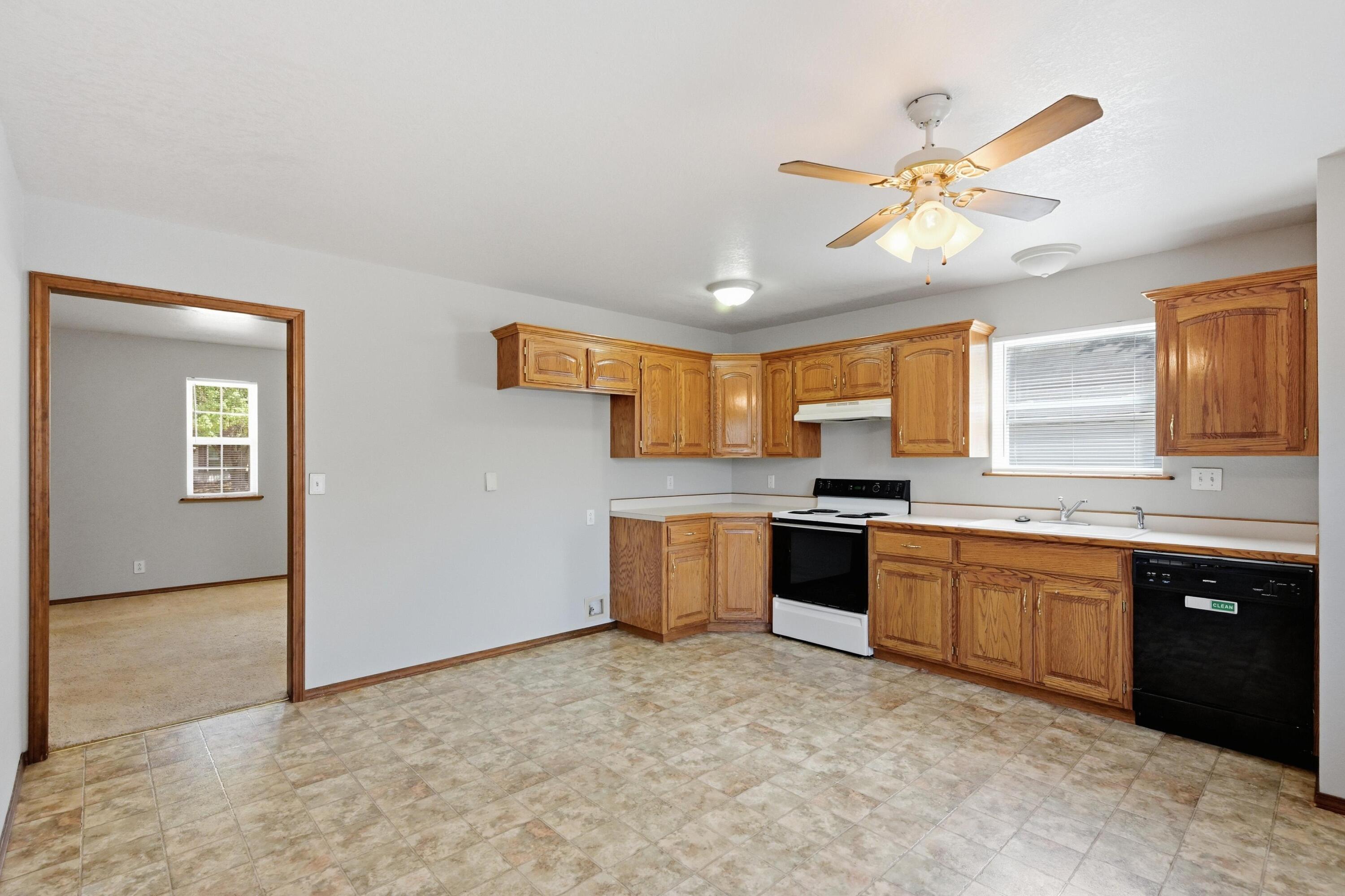 1808 Rachel Drive Property Photo 18