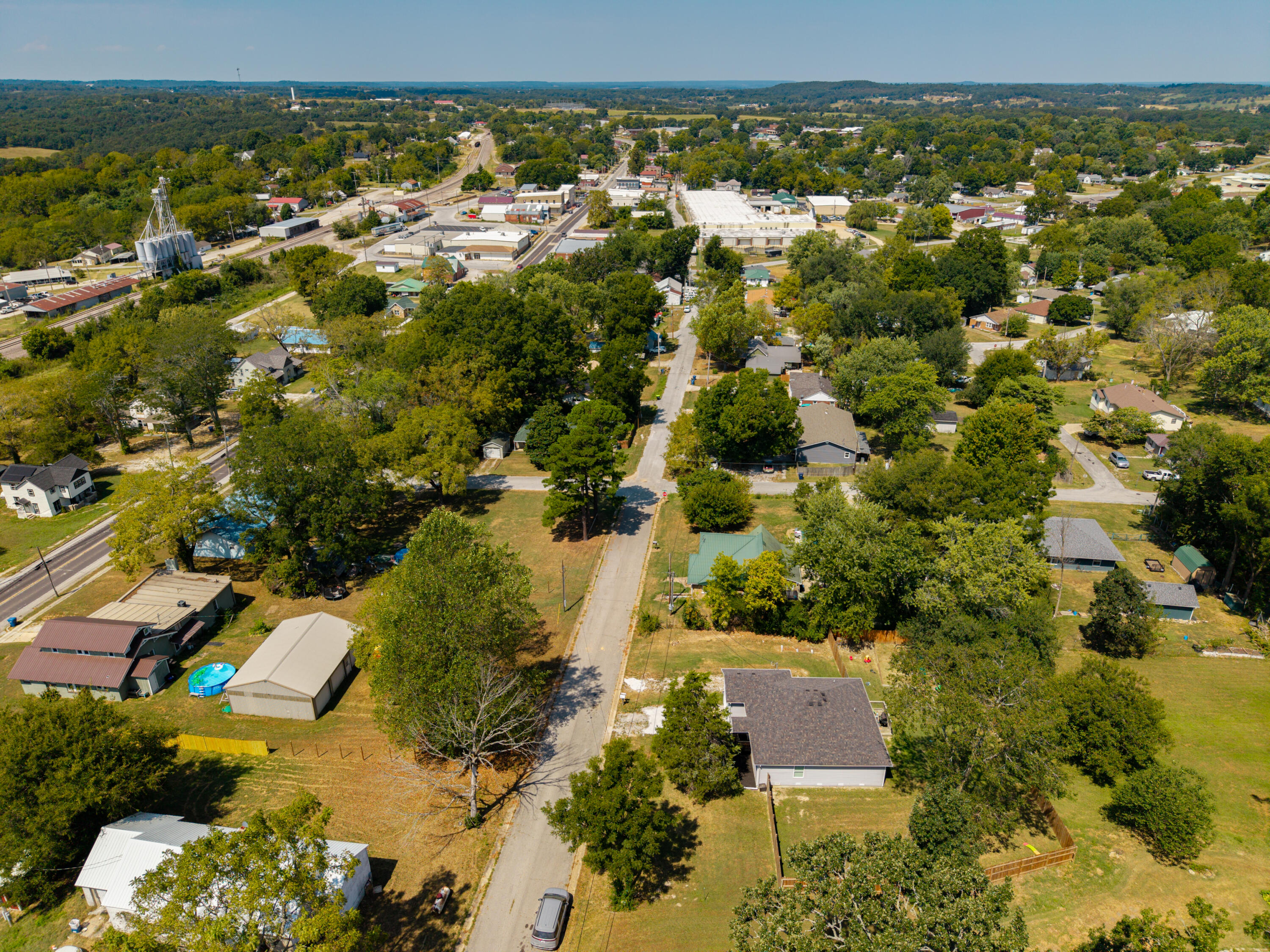 616 East Jordan Street Property Photo 29