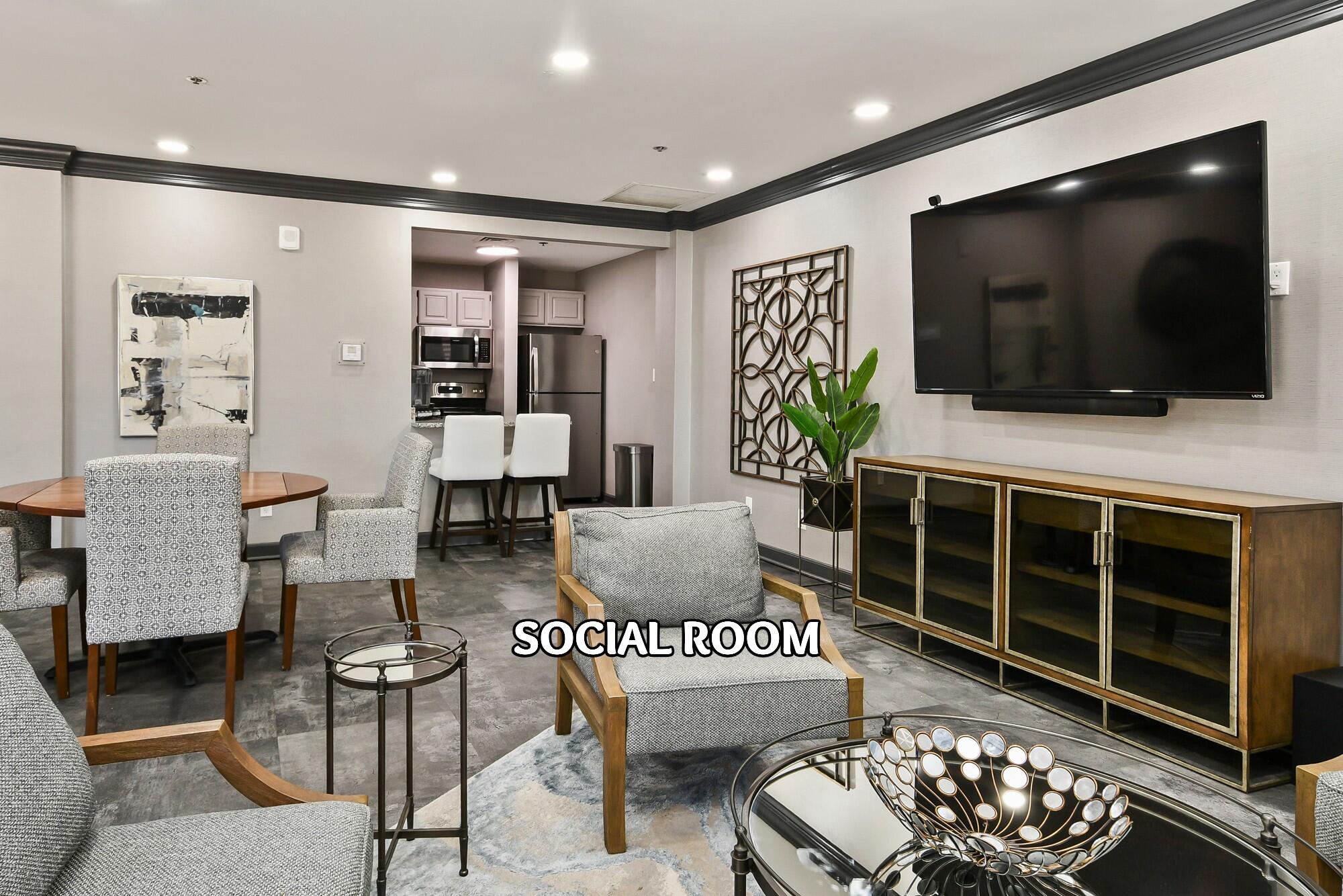 350 South John Q Hammons Parkway 7-b Property Photo 40