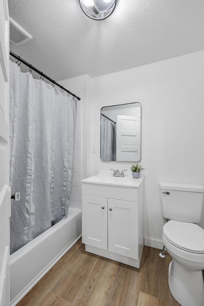 2017 South Pearl Avenue Property Photo 12