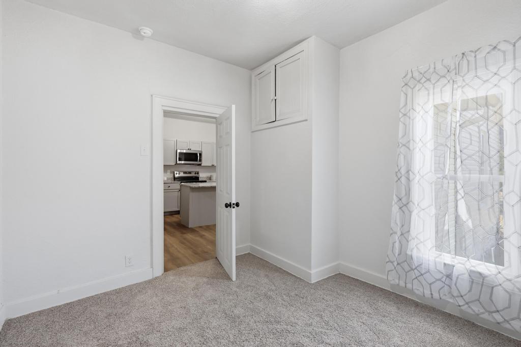 2017 South Pearl Avenue Property Photo 14