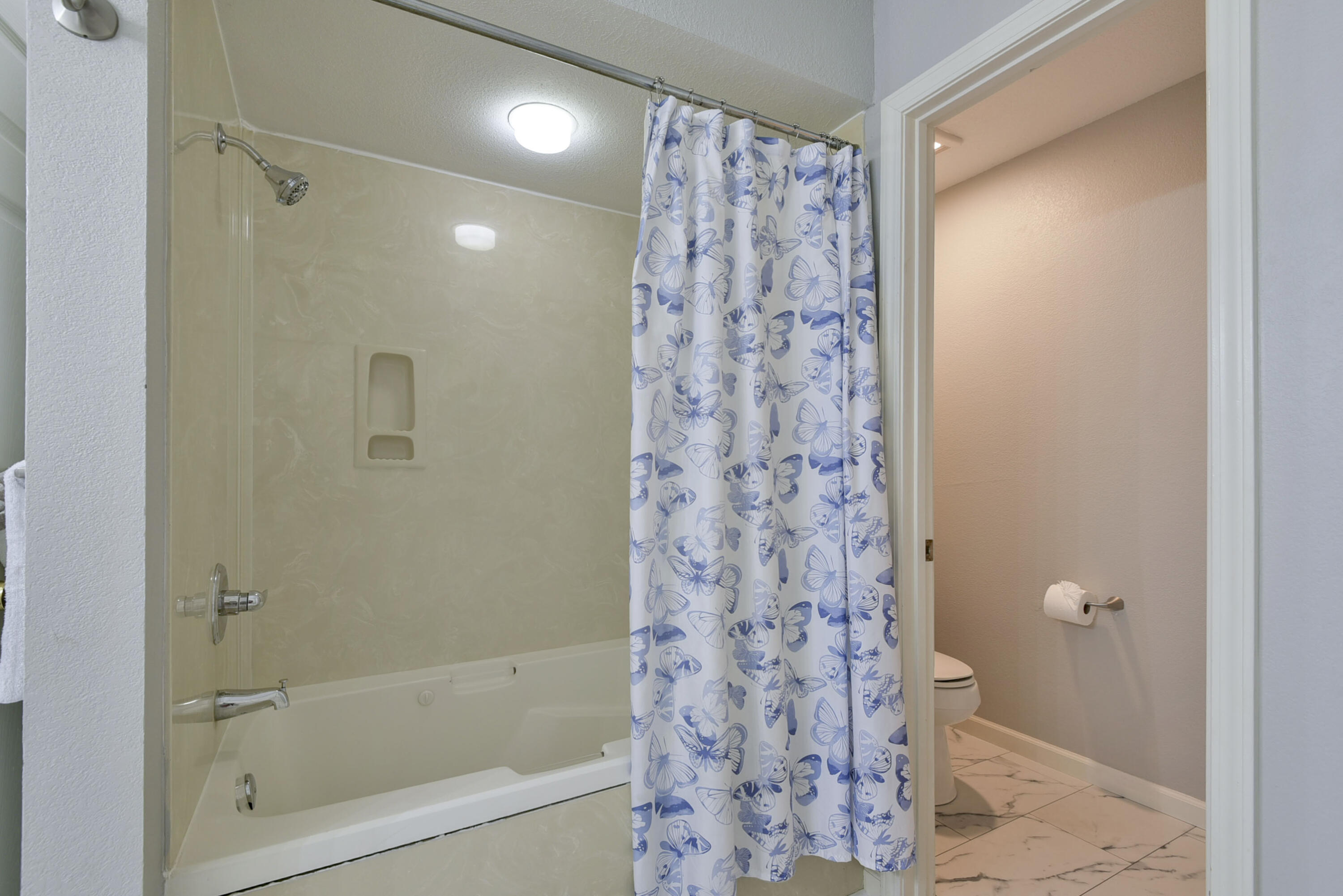 350 South Wildwood Drive Apt E6 Property Photo 17