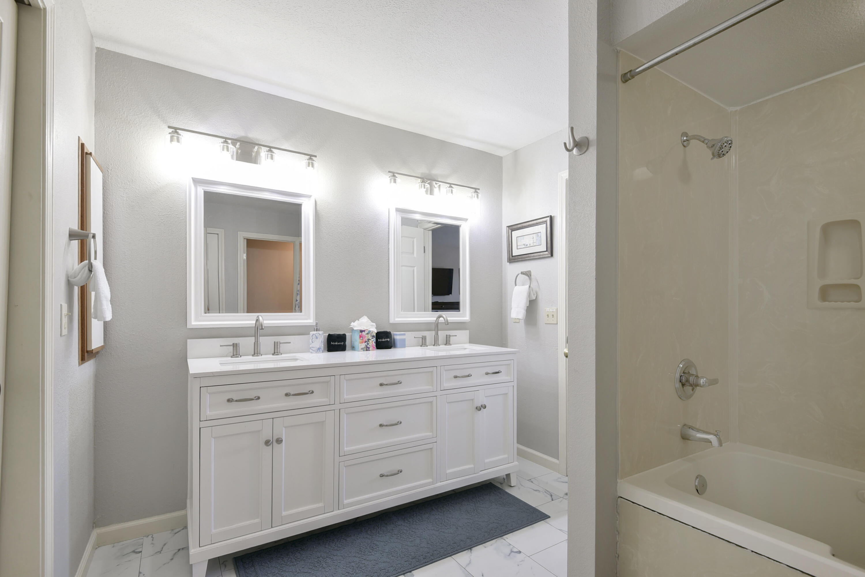 350 South Wildwood Drive Apt E6 Property Photo 18