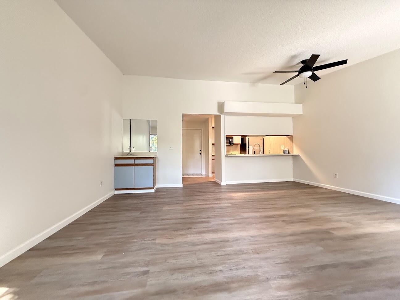 152 Turnberry Drive 6 Property Photo 7