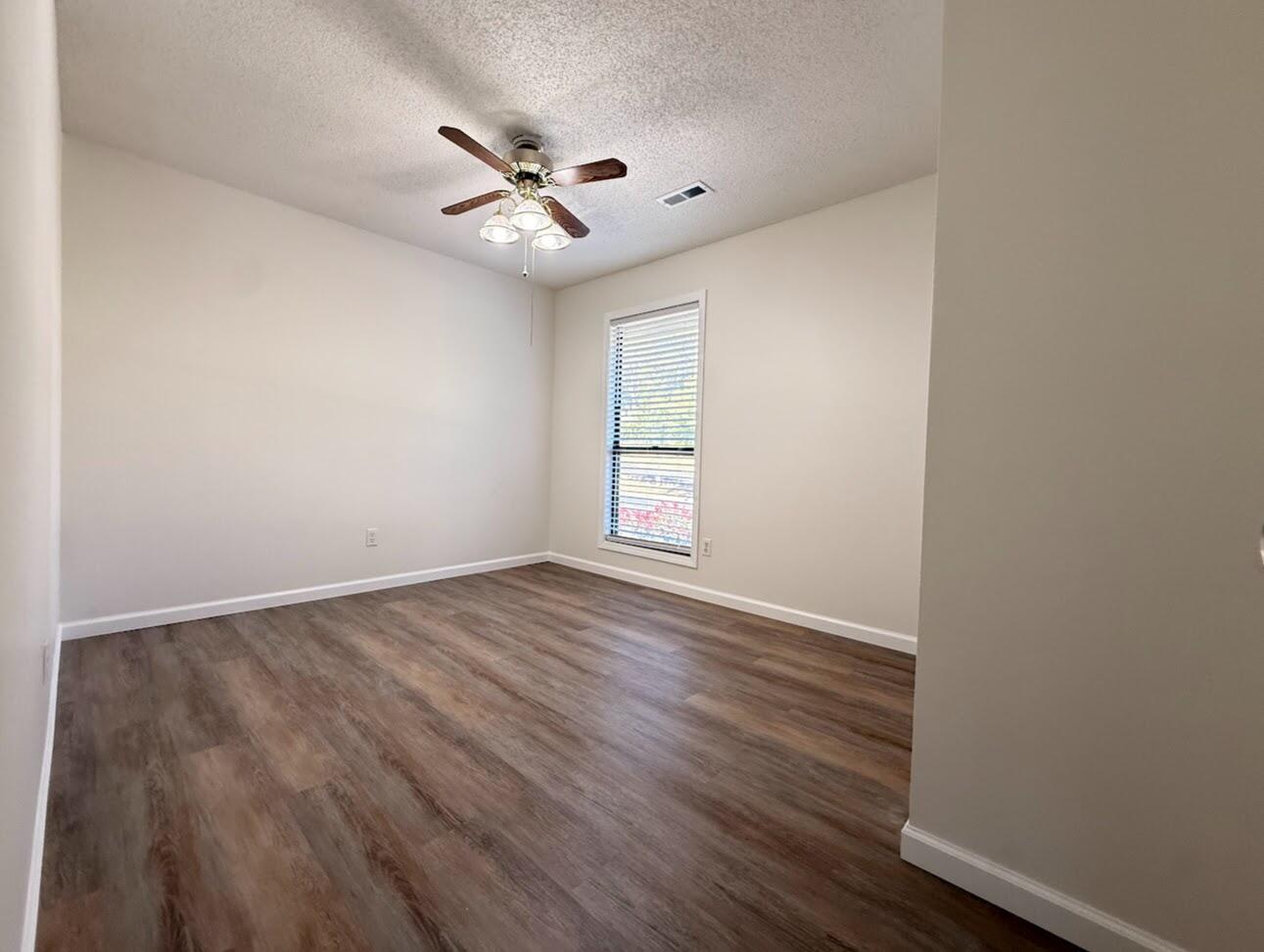 152 Turnberry Drive 6 Property Photo 12