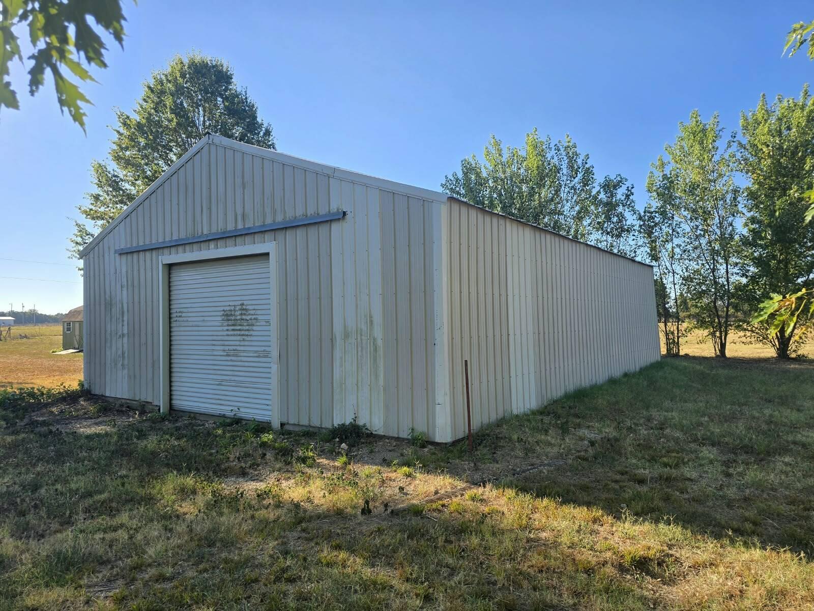 19307 Norway Road Property Photo 34