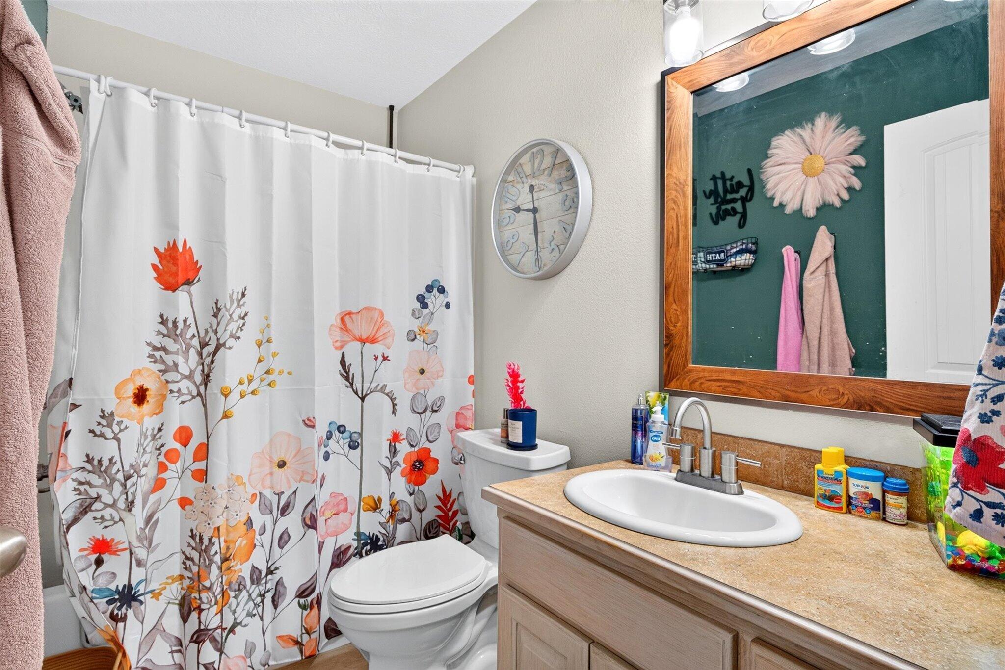 16268 Lawrence 1242 Property Photo 20