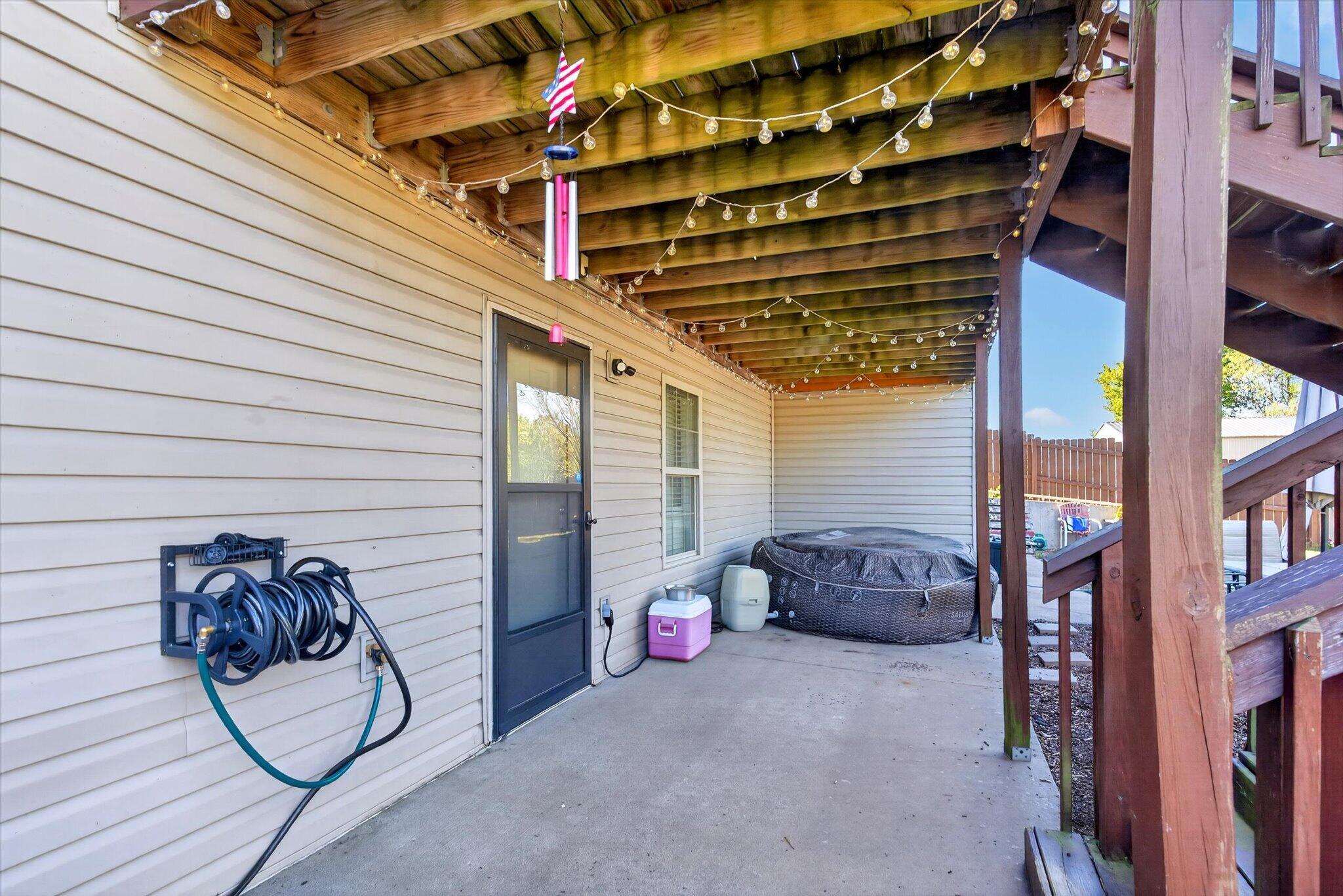16268 Lawrence 1242 Property Photo 36