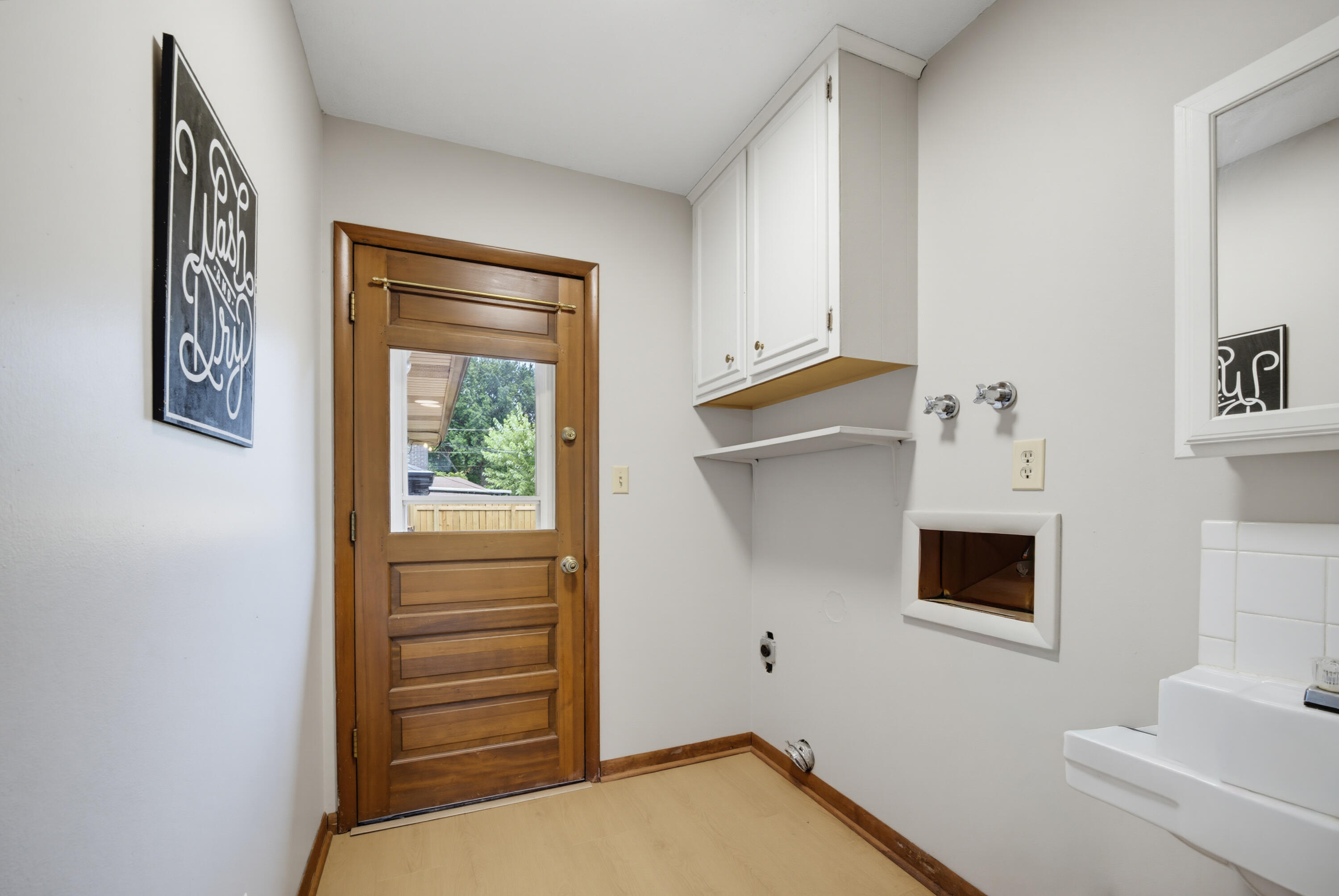 1210 East Woodland Street Property Photo 16