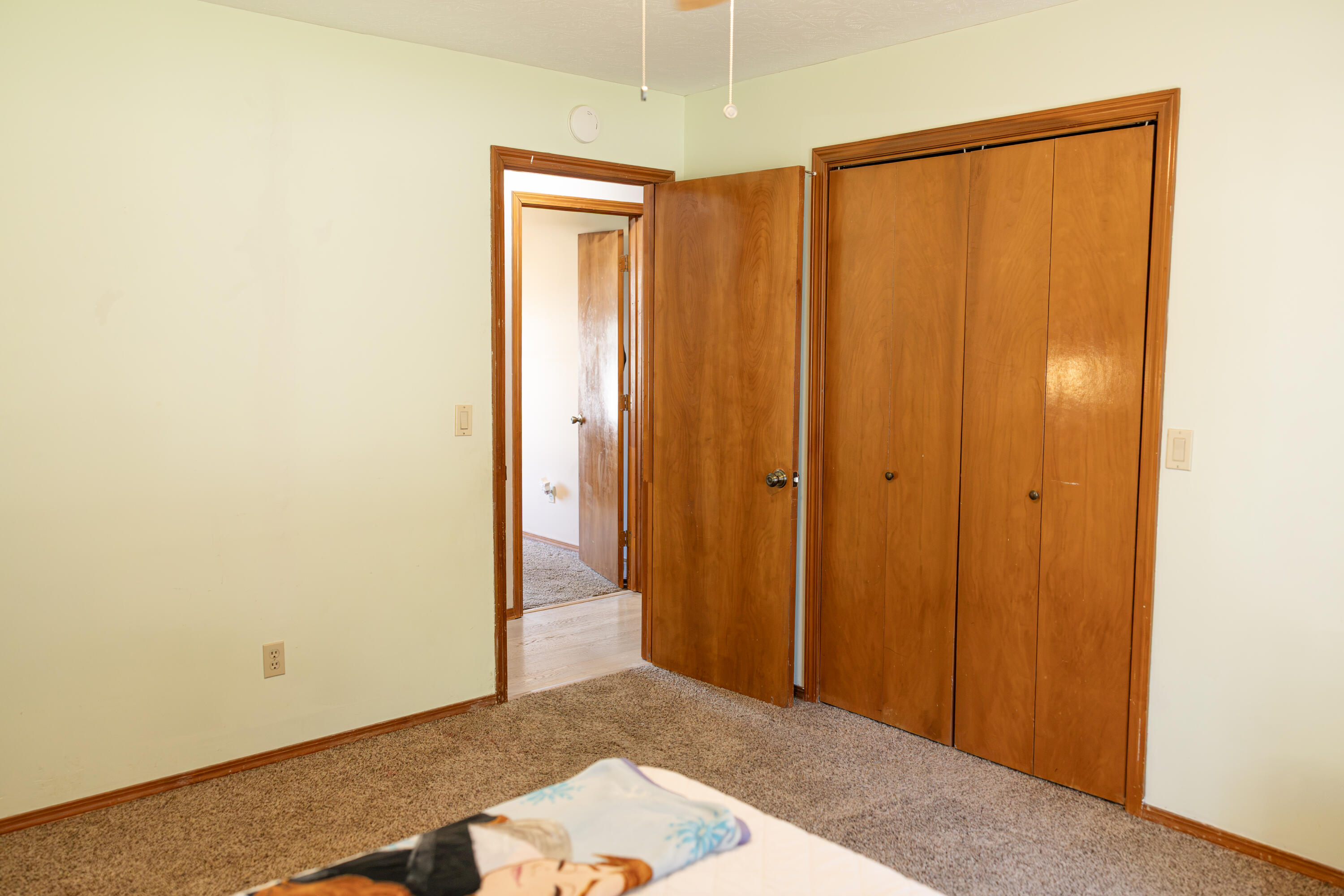 2099 West Nottingham Street Property Photo 21