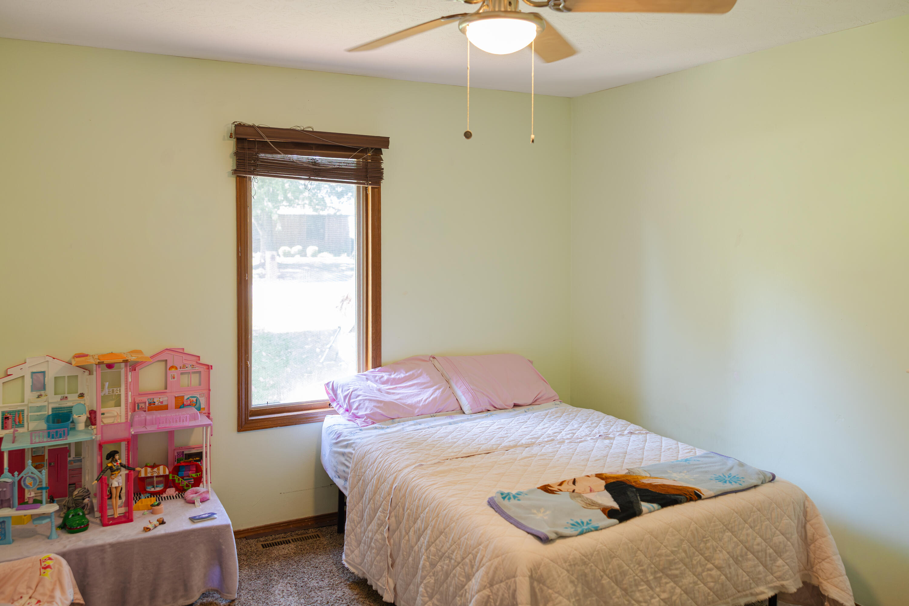 2099 West Nottingham Street Property Photo 26