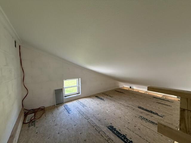 6351 Vixen Road Property Photo 14