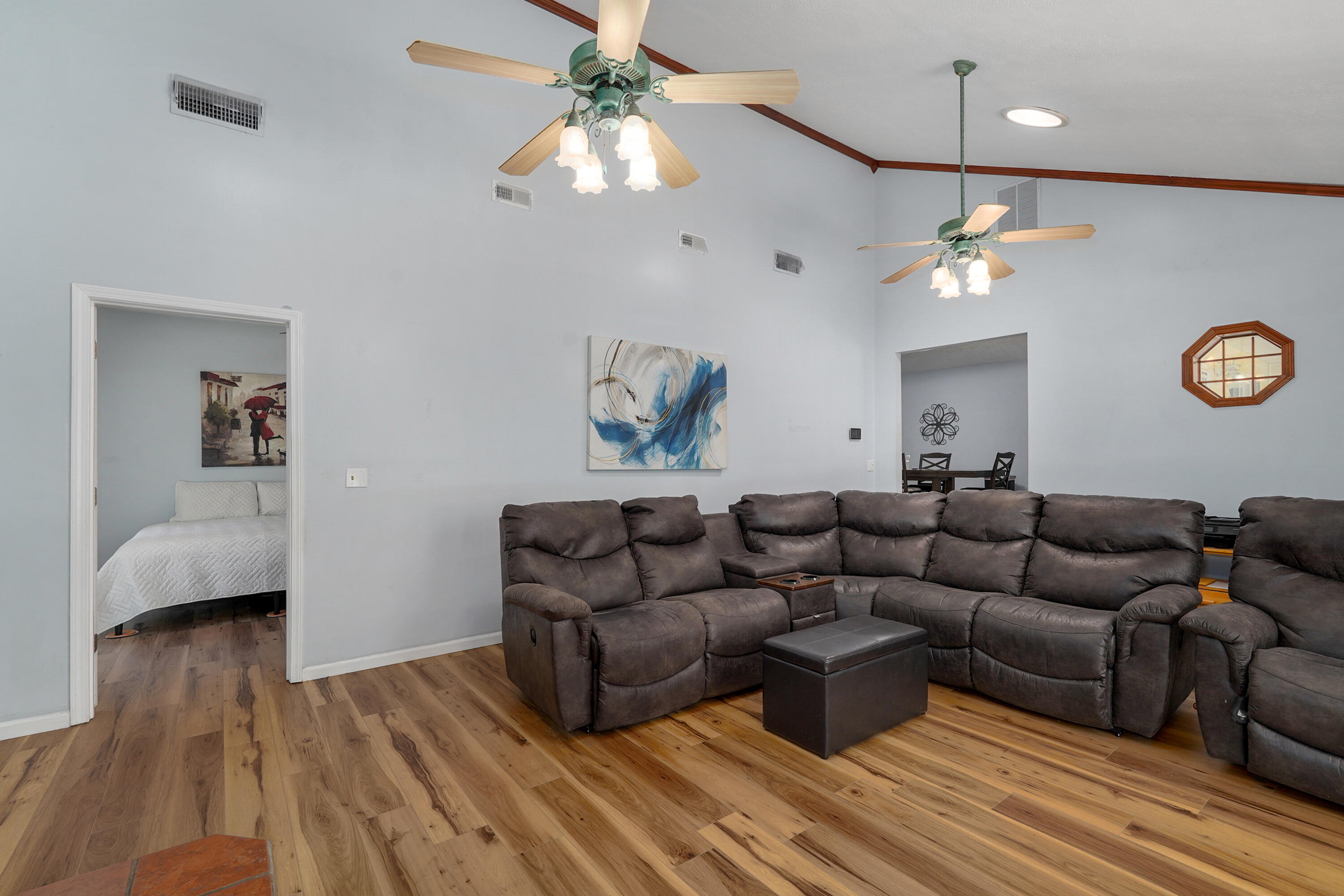 1382 Emerald Hills Drive Property Photo 15