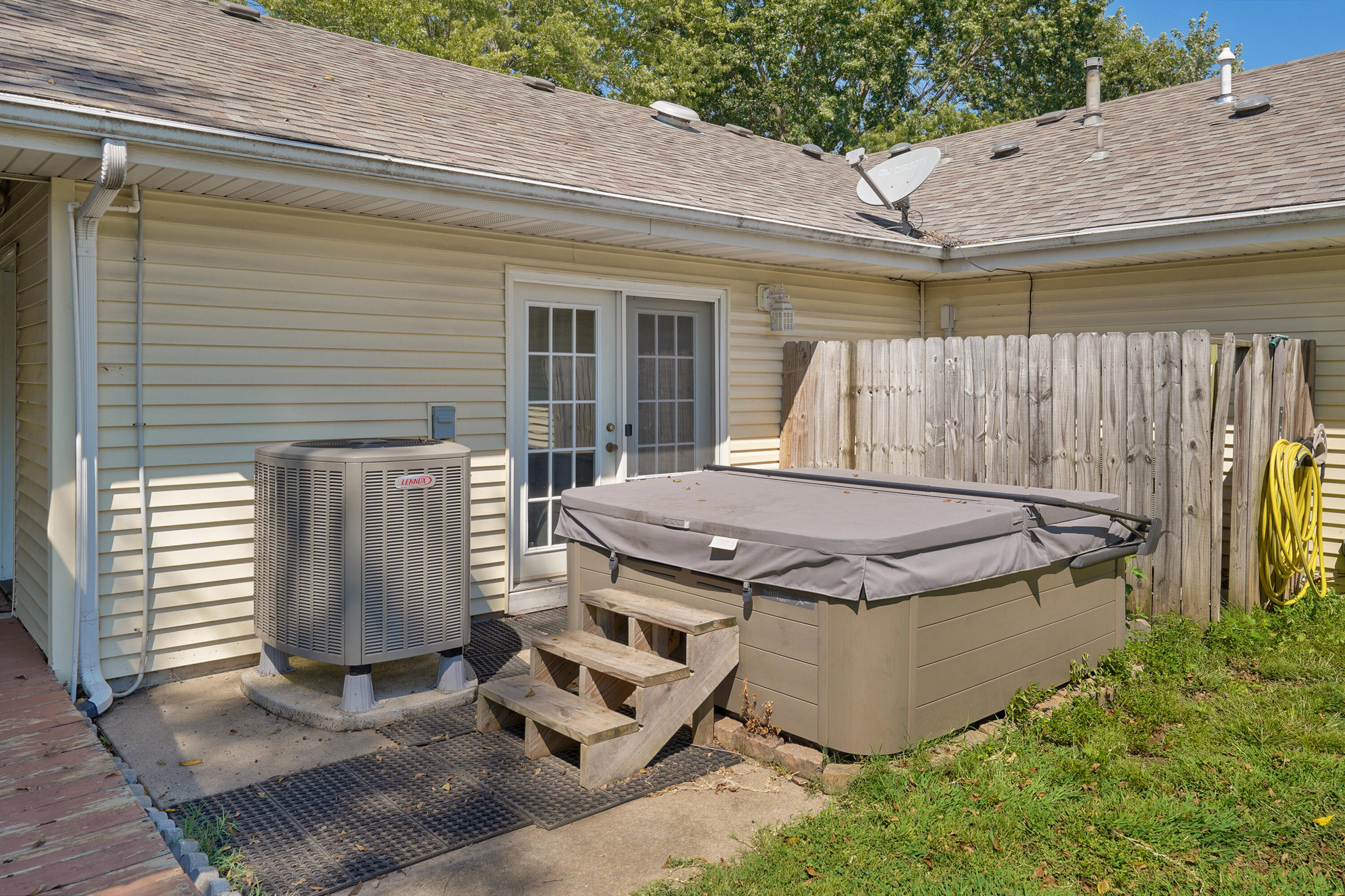 1382 Emerald Hills Drive Property Photo 34