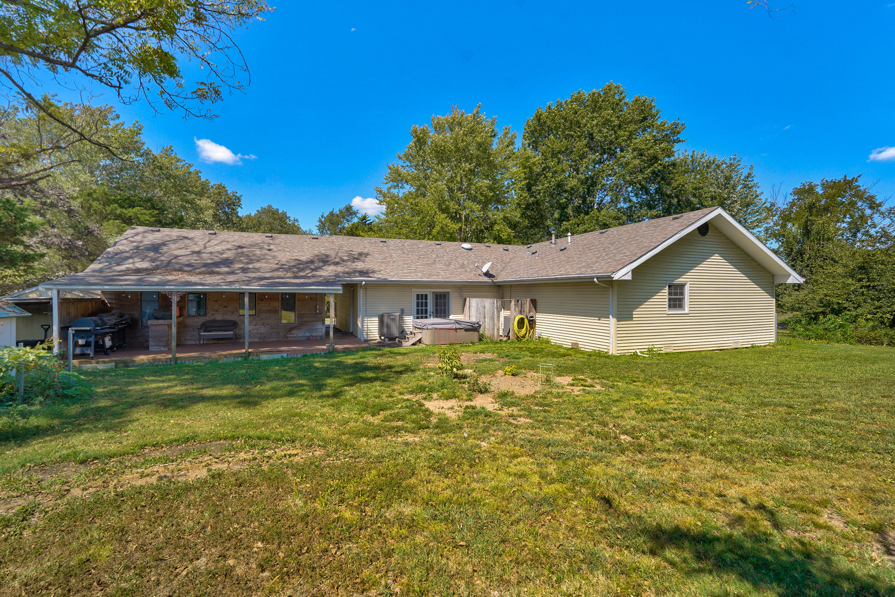 1382 Emerald Hills Drive Property Photo 38