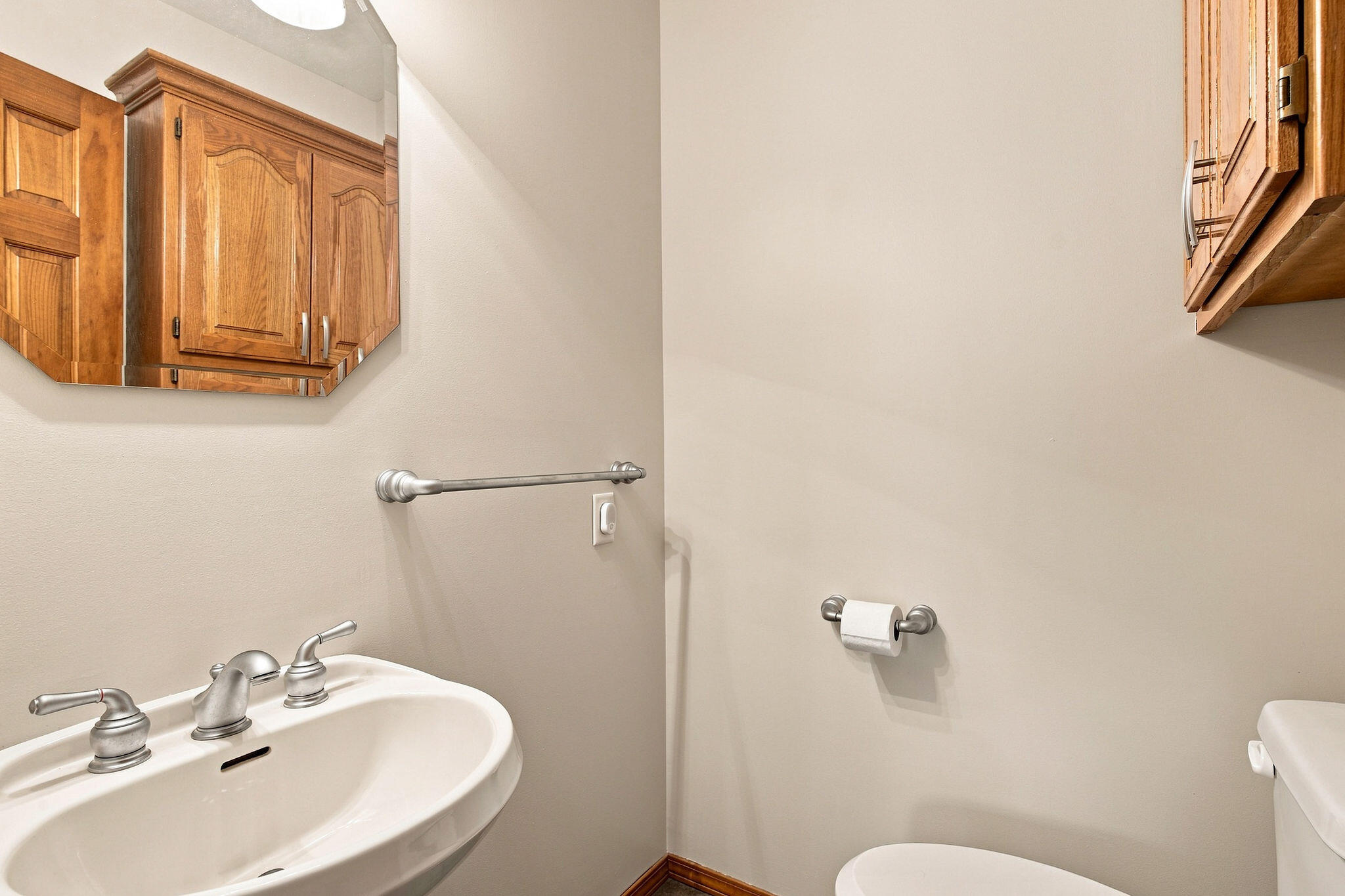 615 Canary Way Property Photo 16