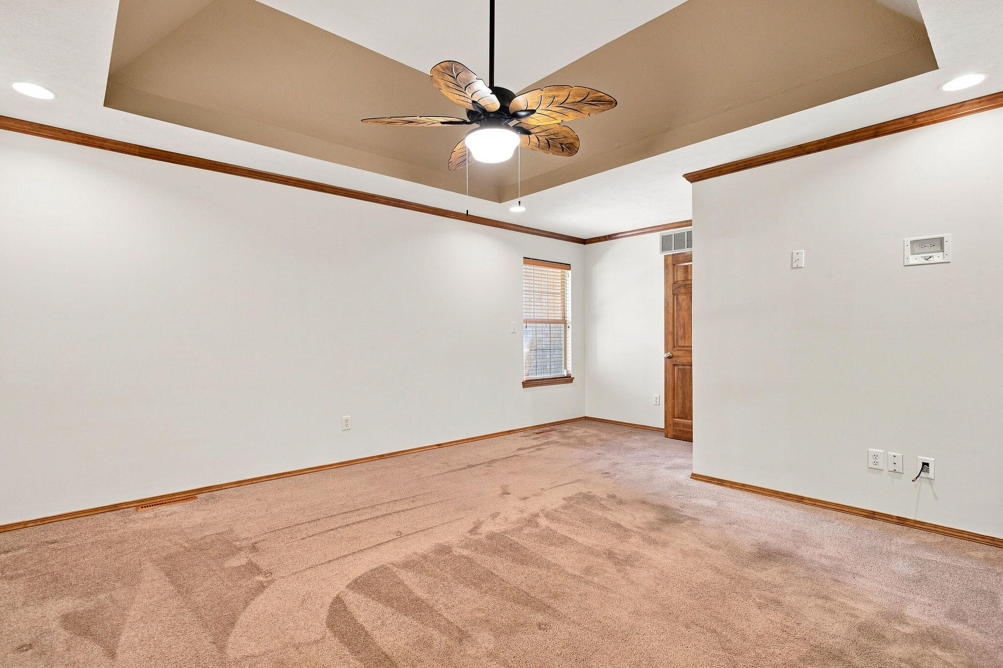 615 Canary Way Property Photo 18