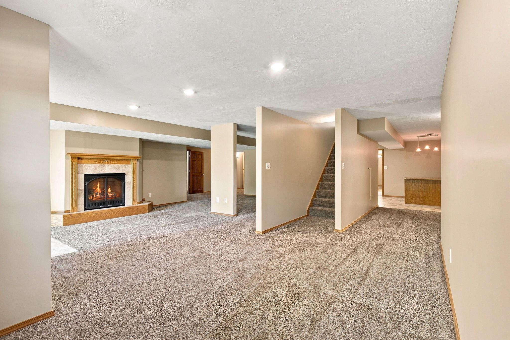 615 Canary Way Property Photo 32