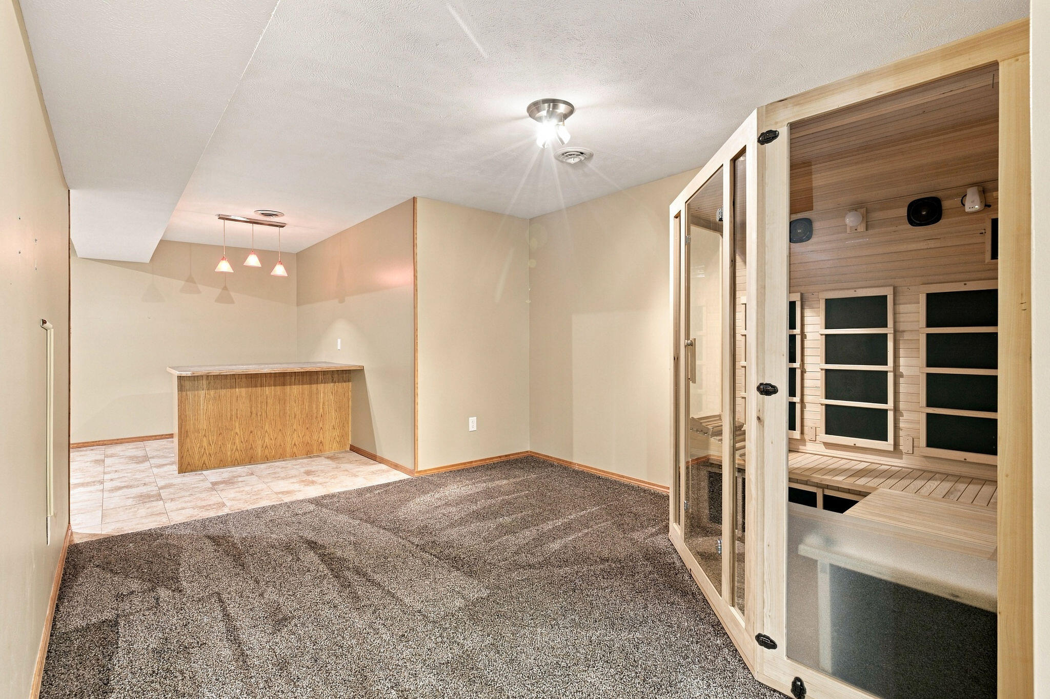 615 Canary Way Property Photo 35