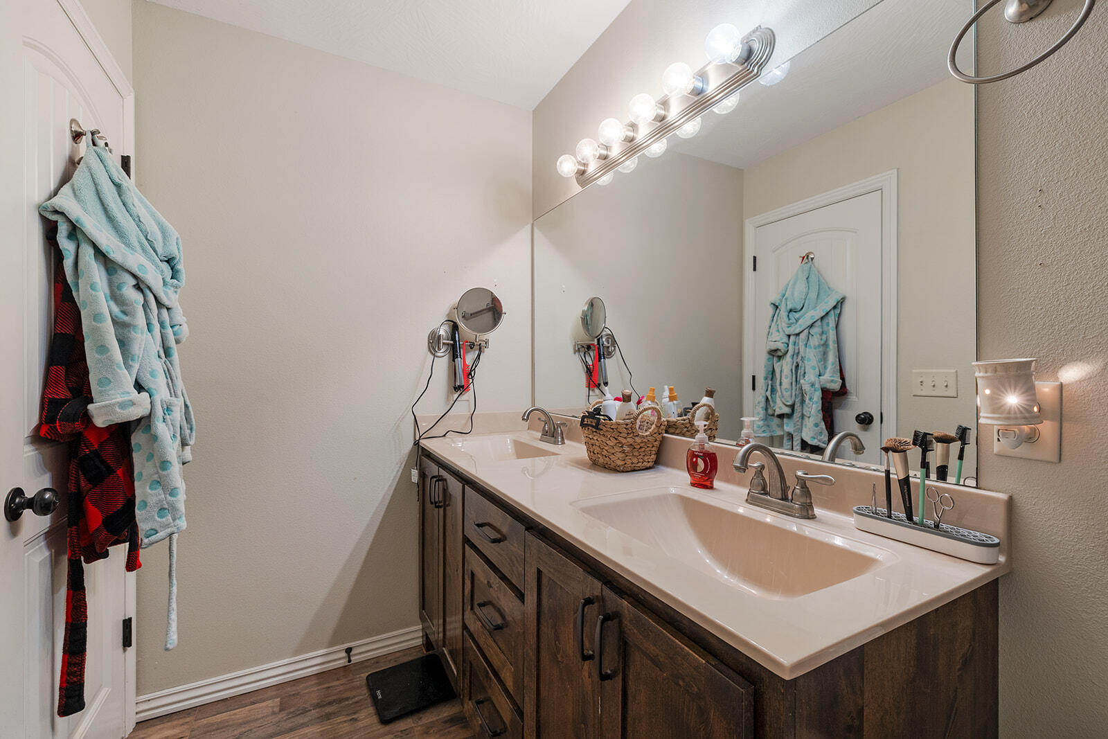 4716 South 125th Road Property Photo 19