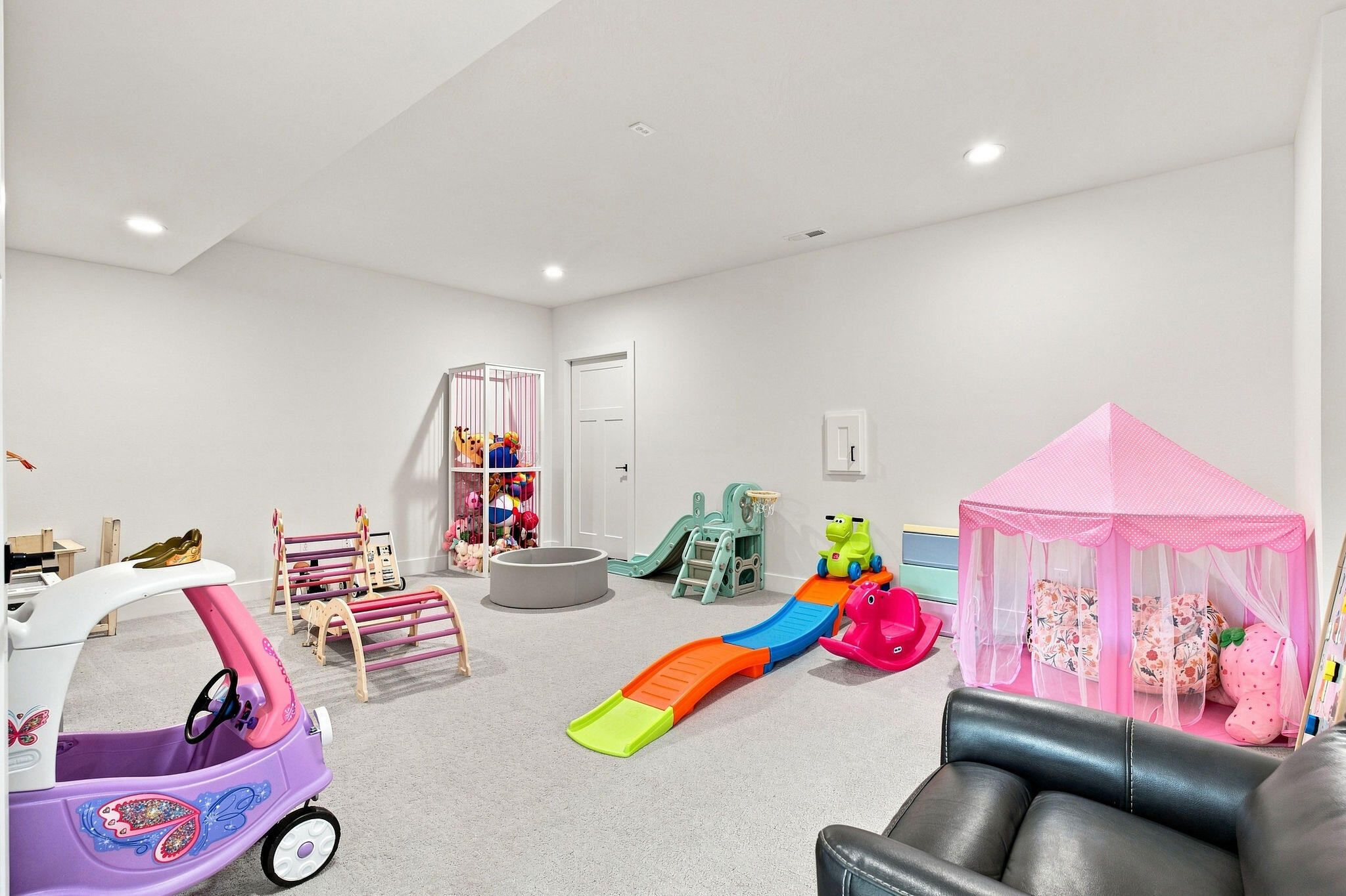 6164 South Hampton Avenue Property Photo 46