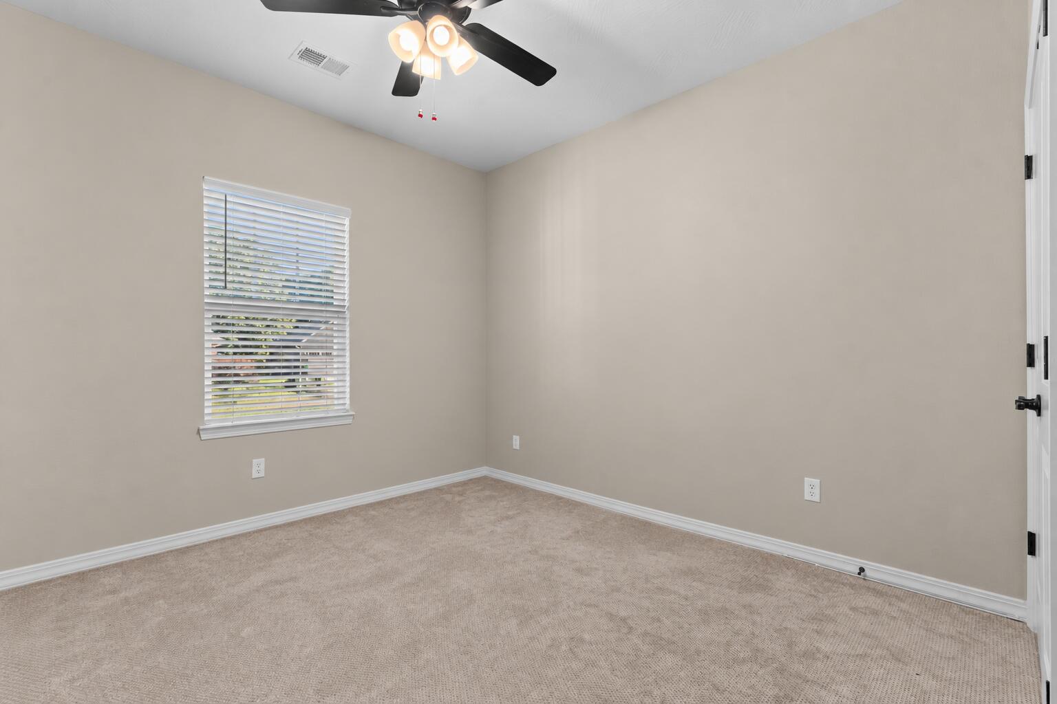 49 East Pine Lane Property Photo 27