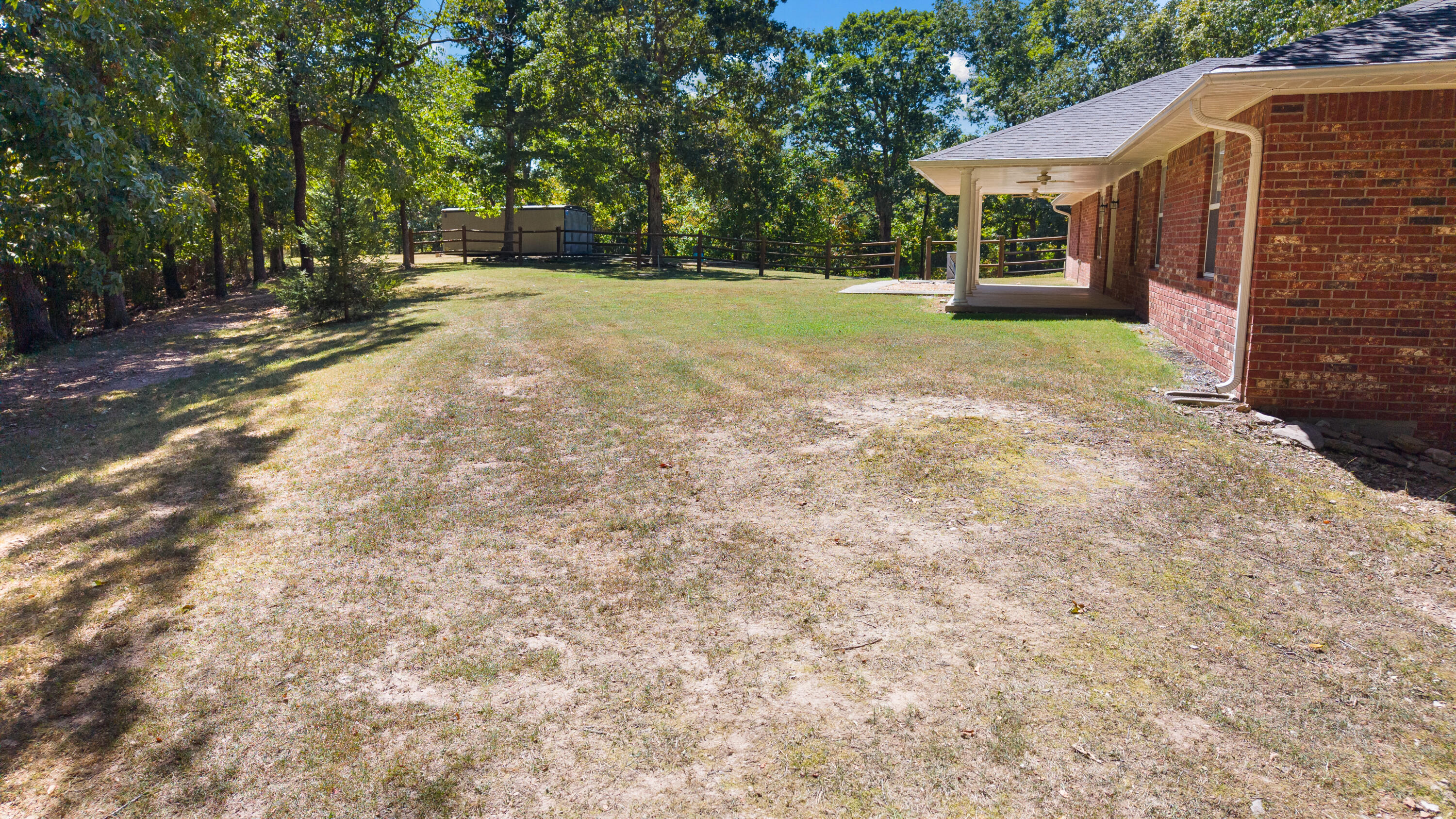 25940 Farm Road 1070 Property Photo 6