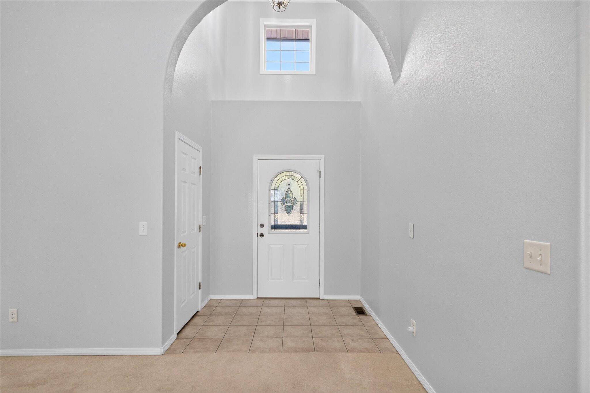 802 East Current Drive Property Photo 3