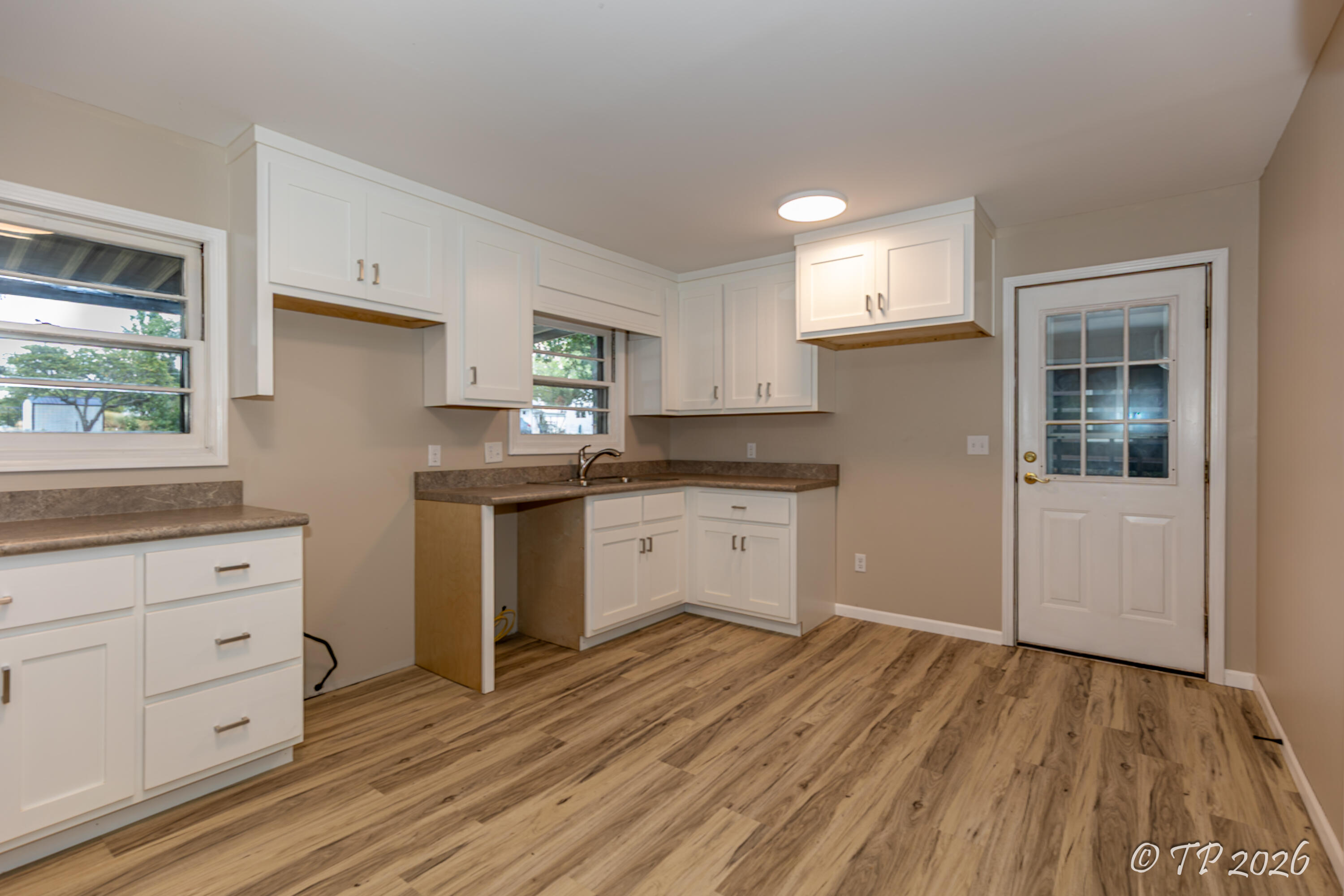 110 Martin Street Property Photo 6